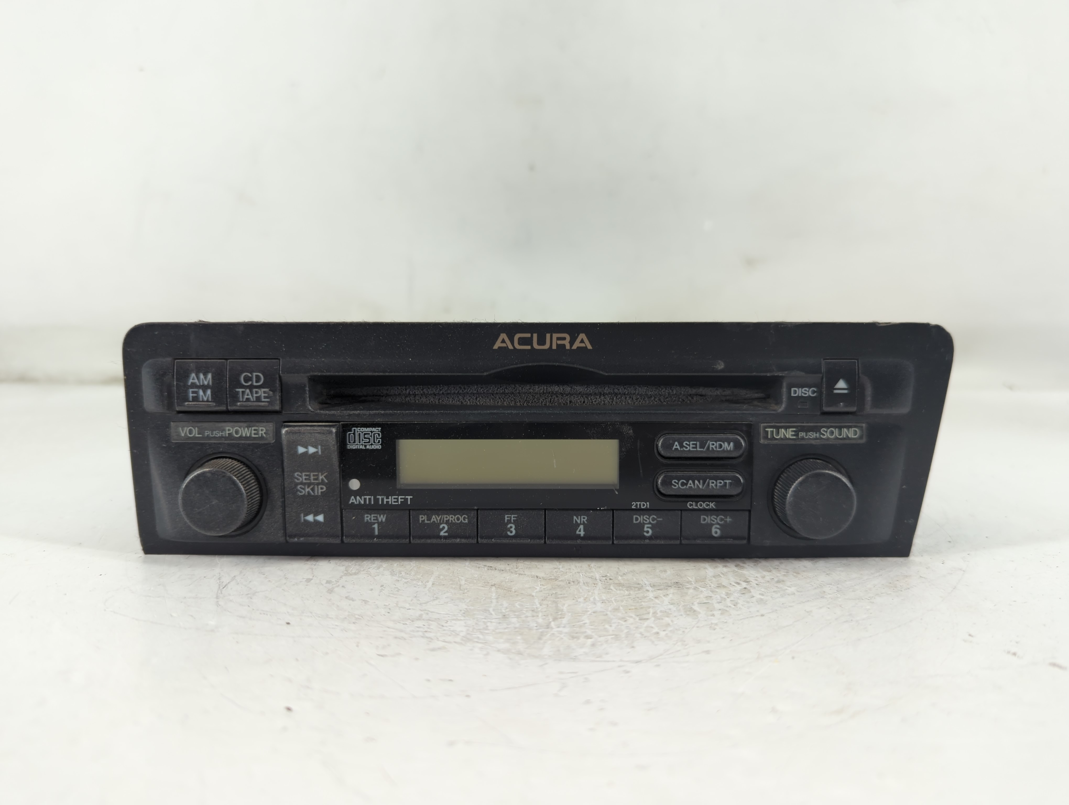2004-2005 Acura El Am Fm Cd Player Radio Receiver 782997 - Oemusedautoparts1.com