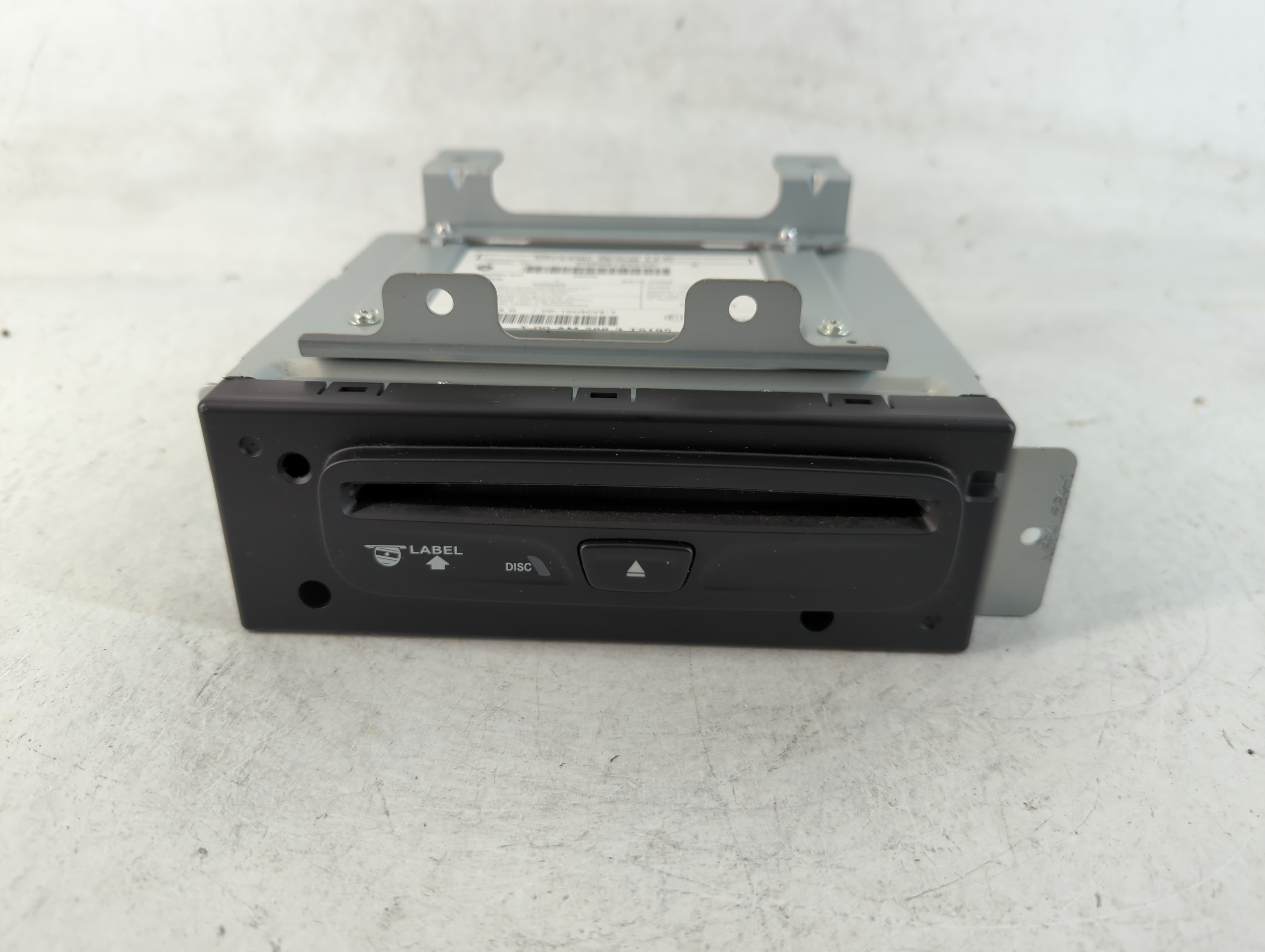 2014-2022 Jeep Grand Cherokee Am Fm Cd Player Radio Receiver 783002 - Oemusedautoparts1.com