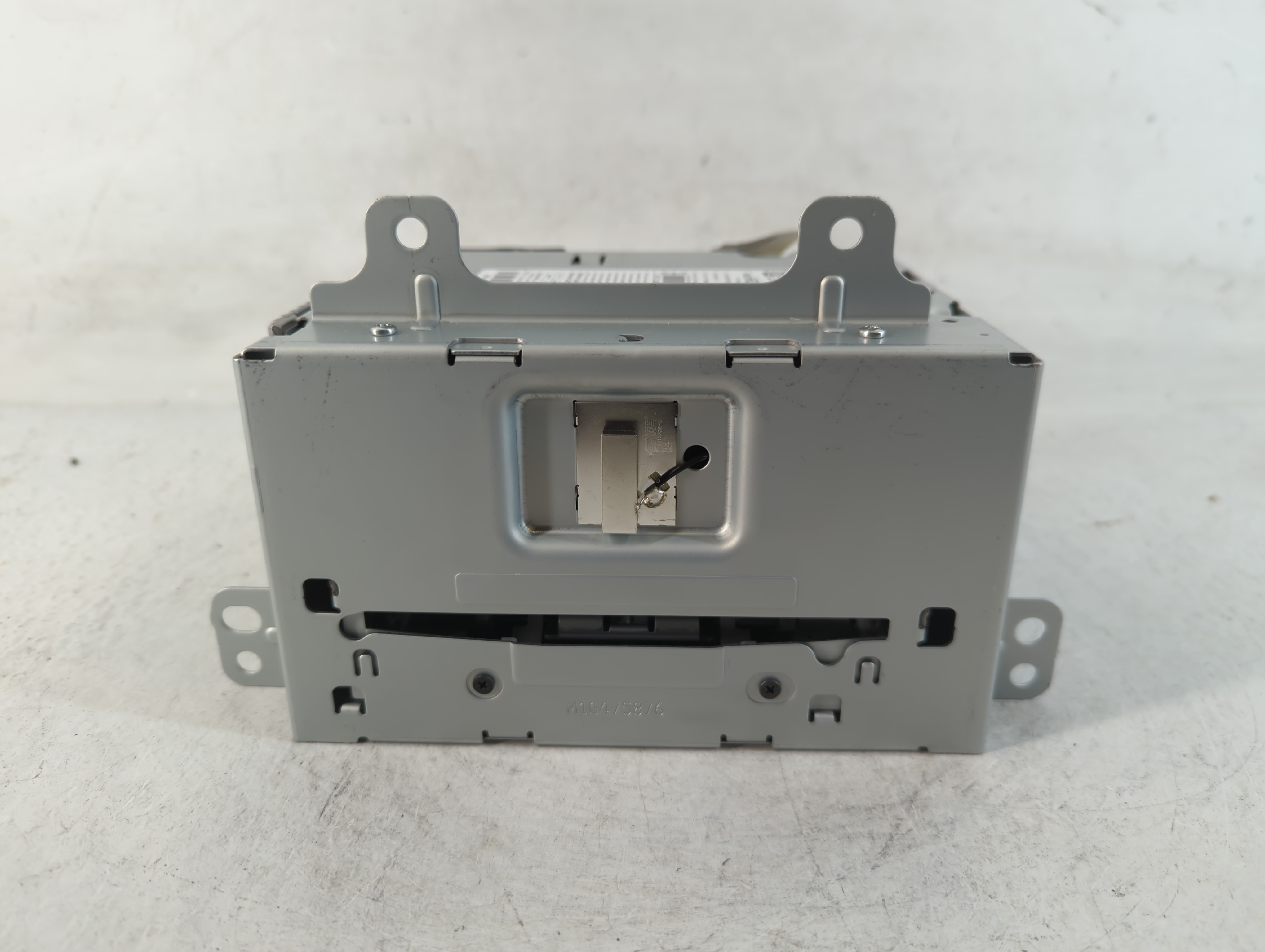 2015-2016 Buick Encore Am Fm Cd Player Radio Receiver 783003 - Oemusedautoparts1.com