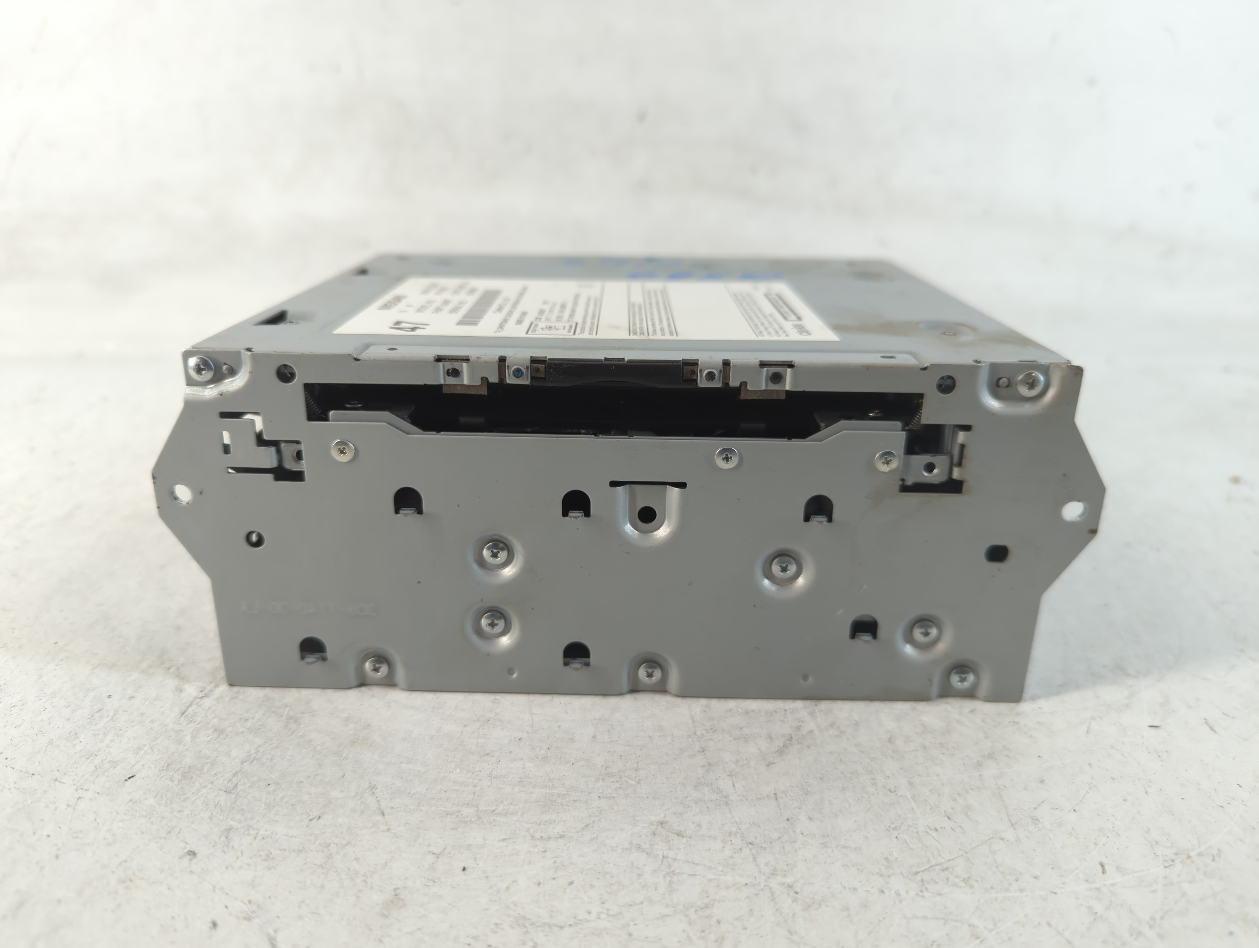 2017-2020 Nissan Pathfinder Am Fm Cd Player Radio Receiver 783052 - Oemusedautoparts1.com