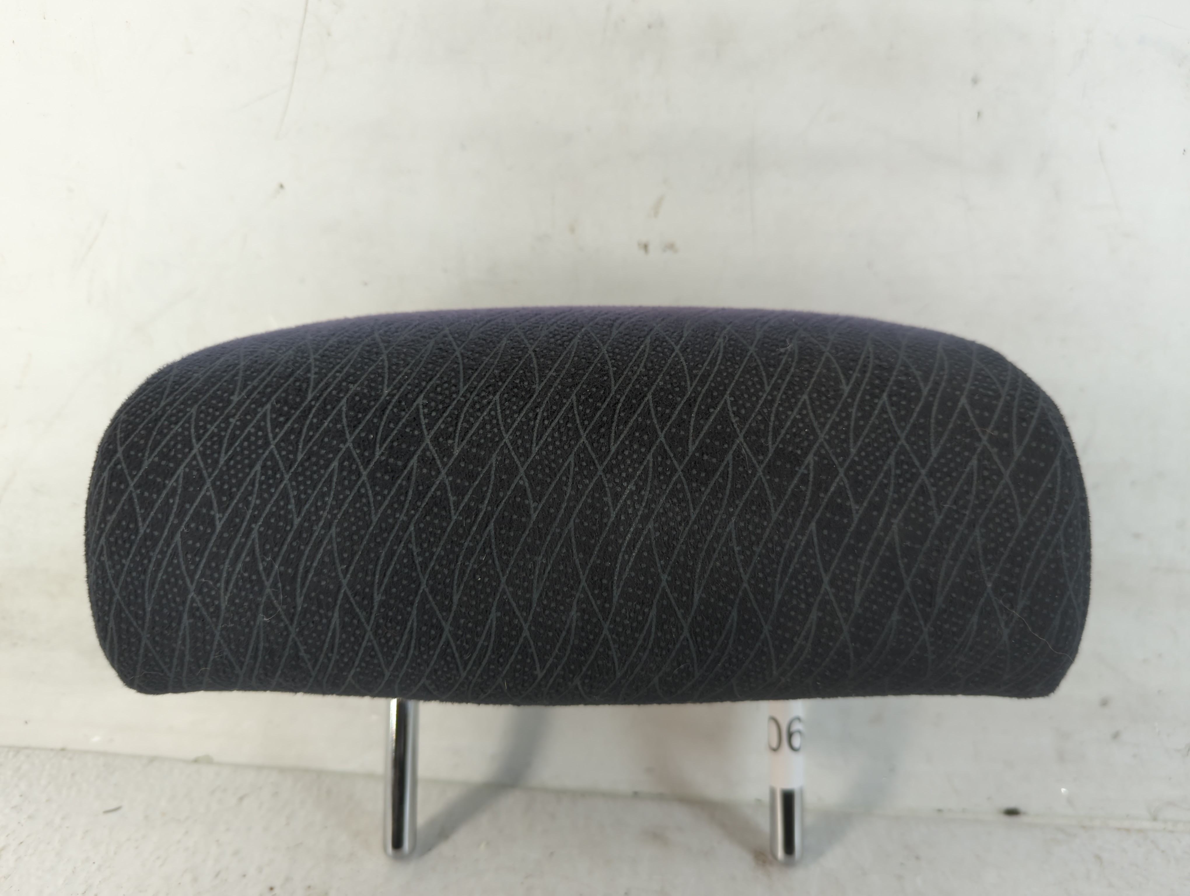 2007 Toyota Yaris Headrest Head Rest Front Driver Passenger Seat Black 783067 - Oemusedautoparts1.com