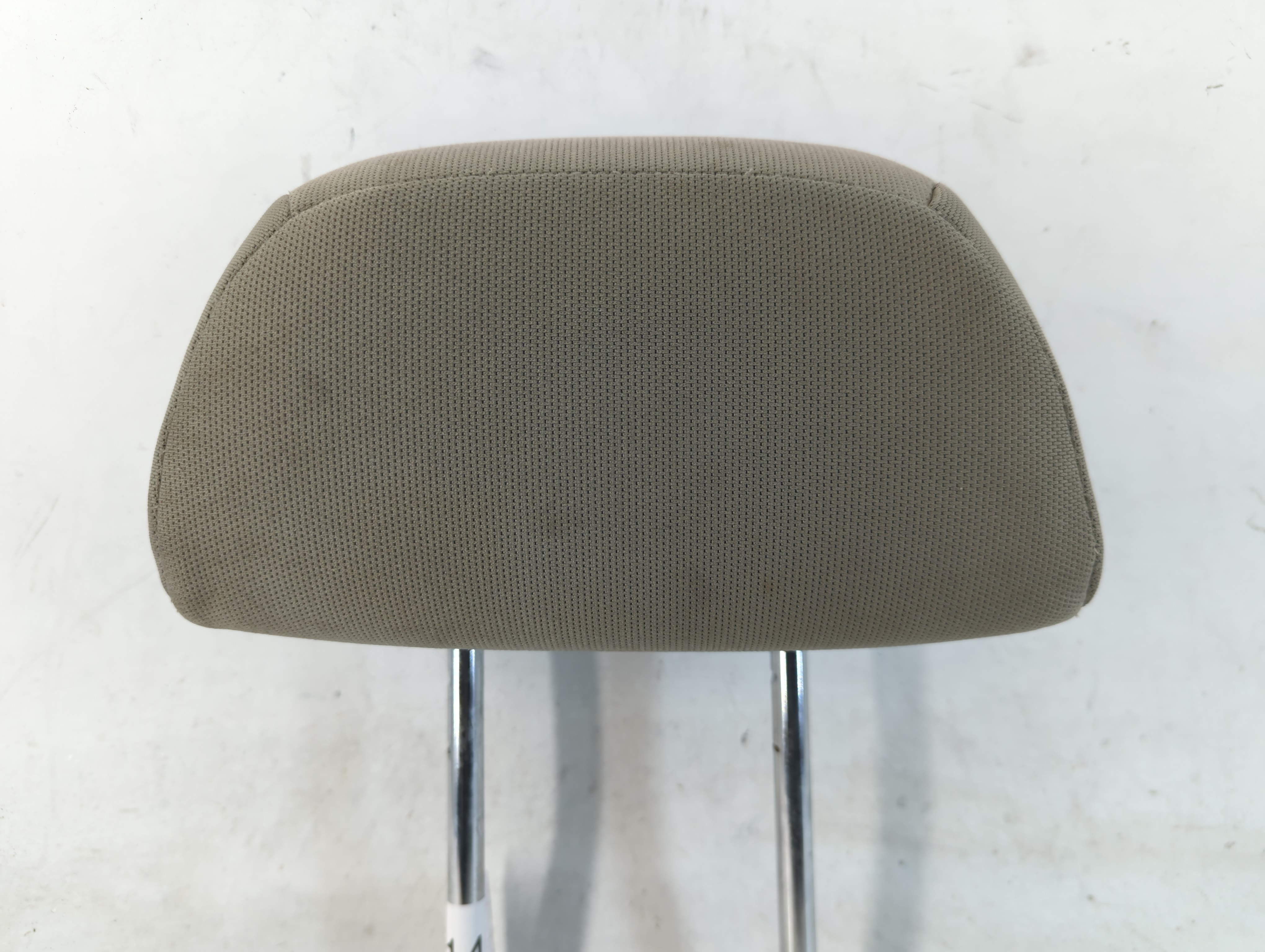 2008-2010 Ford Focus Headrest Head Rest Front Driver Passenger Seat Beige 783149 - Oemusedautoparts1.com