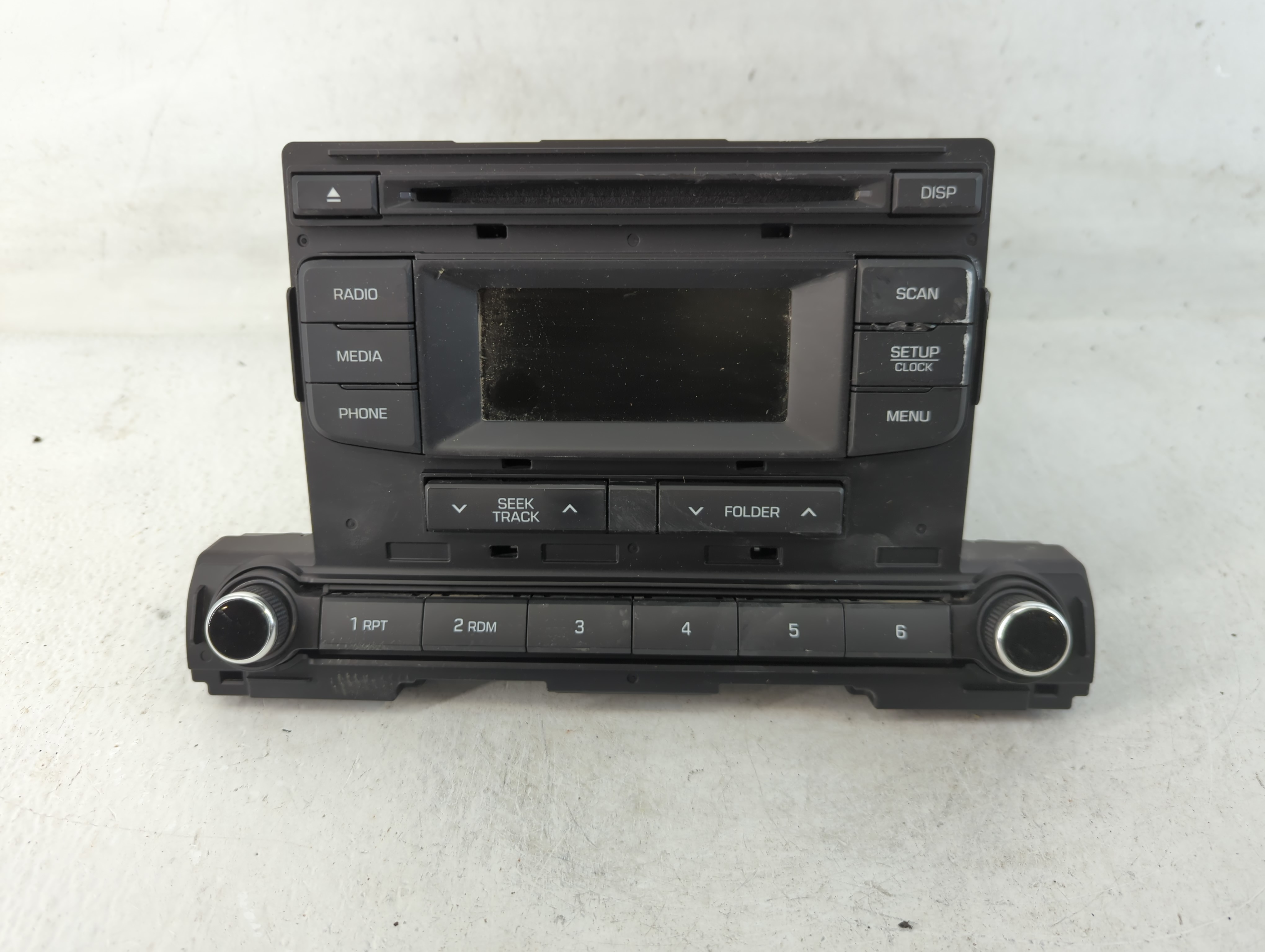 2017-2018 Hyundai Elantra Am Fm Cd Player Radio Receiver 783166 - Oemusedautoparts1.com