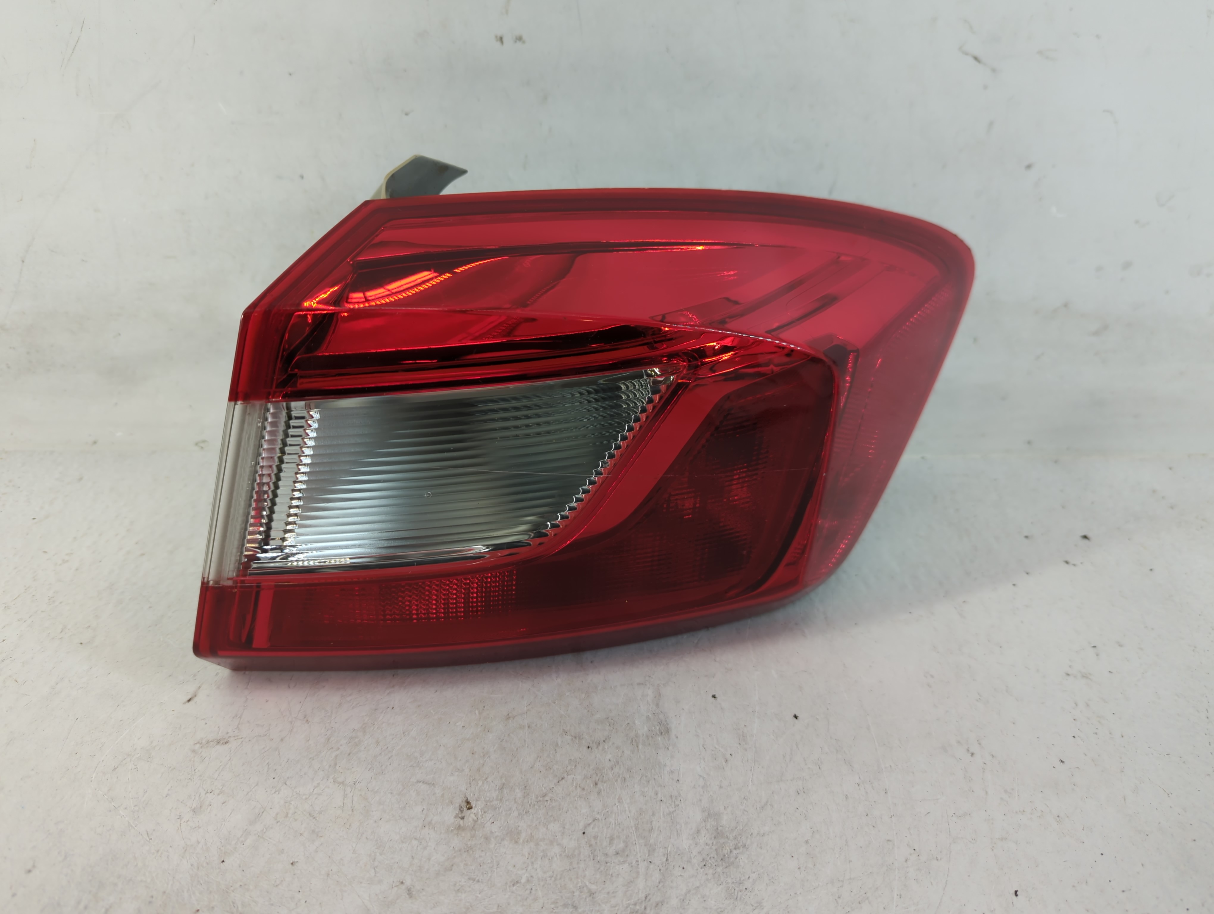 2016-2016 Chevrolet Cruze Passenger Right Side Tail Light Taillight Oem 783231 - Oemusedautoparts1.com