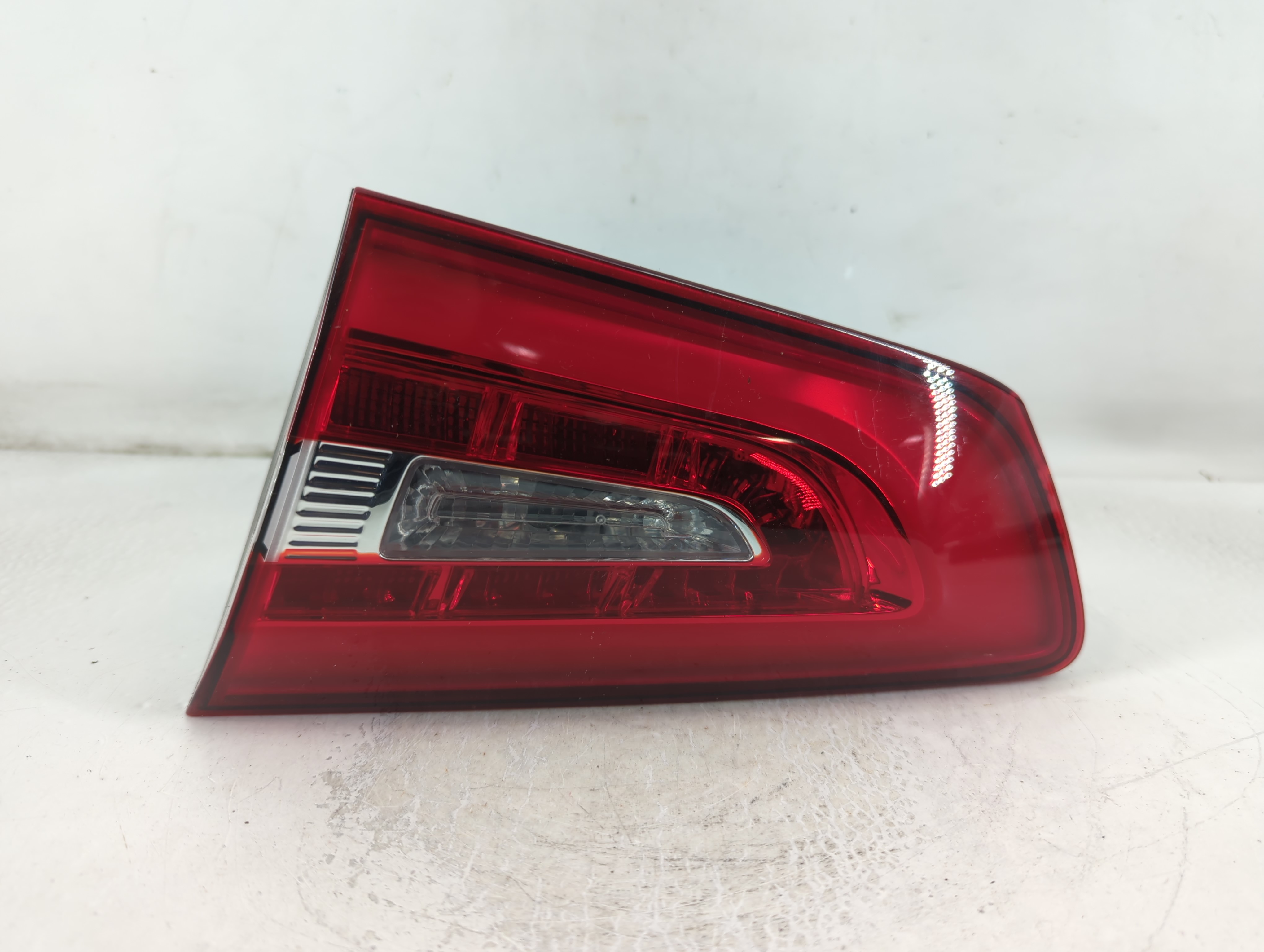 2014-2016 Kia Cadenza Passenger Right Side Tail Light Taillight Oem 783296 - Oemusedautoparts1.com