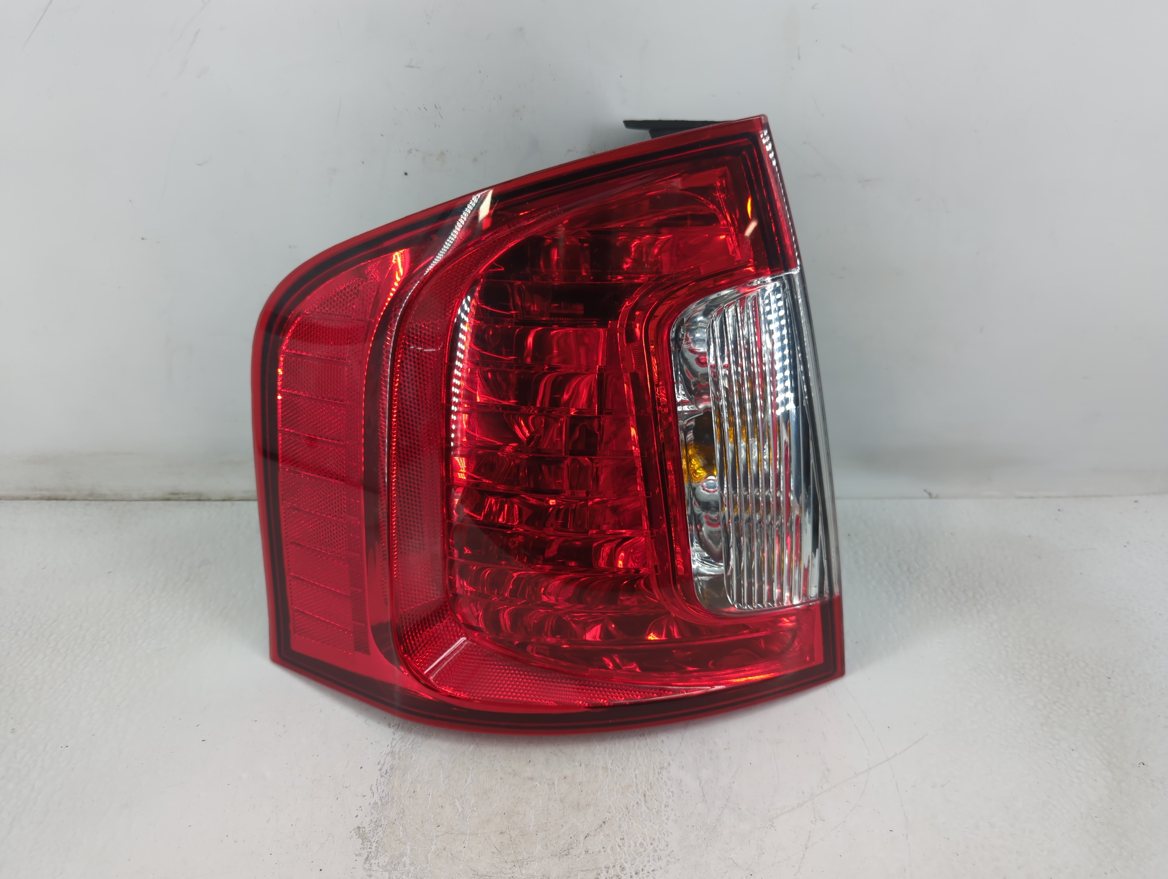 2011-2014 Ford Edge Driver Left Side Tail Light Taillight Oem 783331 - Oemusedautoparts1.com