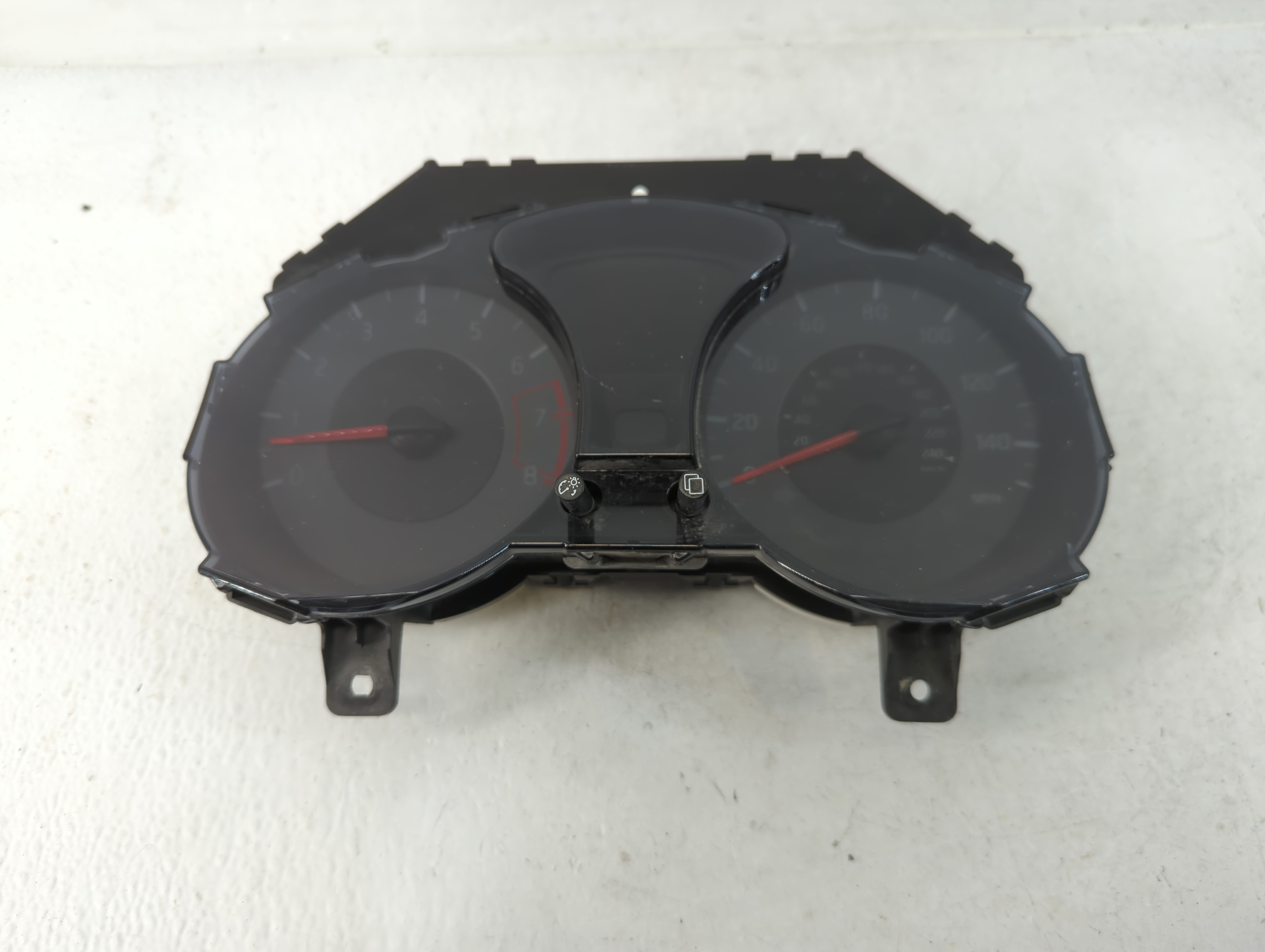 2012-2014 Nissan Juke Speedometer Instrument Cluster Gauges 1tu5b/xdl3 783394 - Oemusedautoparts1.com