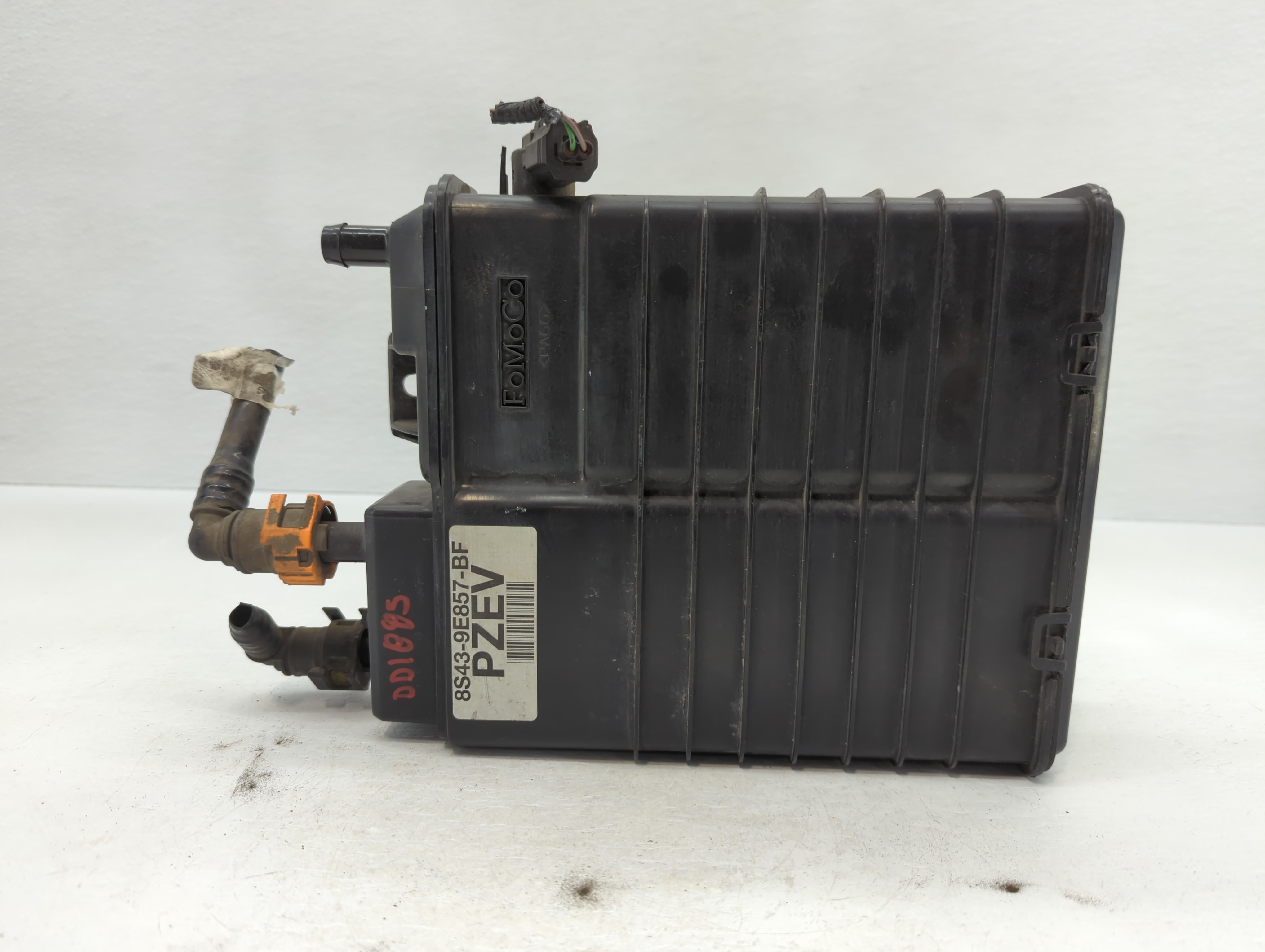 2008 Ford Focus Fuel Vapor Charcoal Canister 783424 - Oemusedautoparts1.com