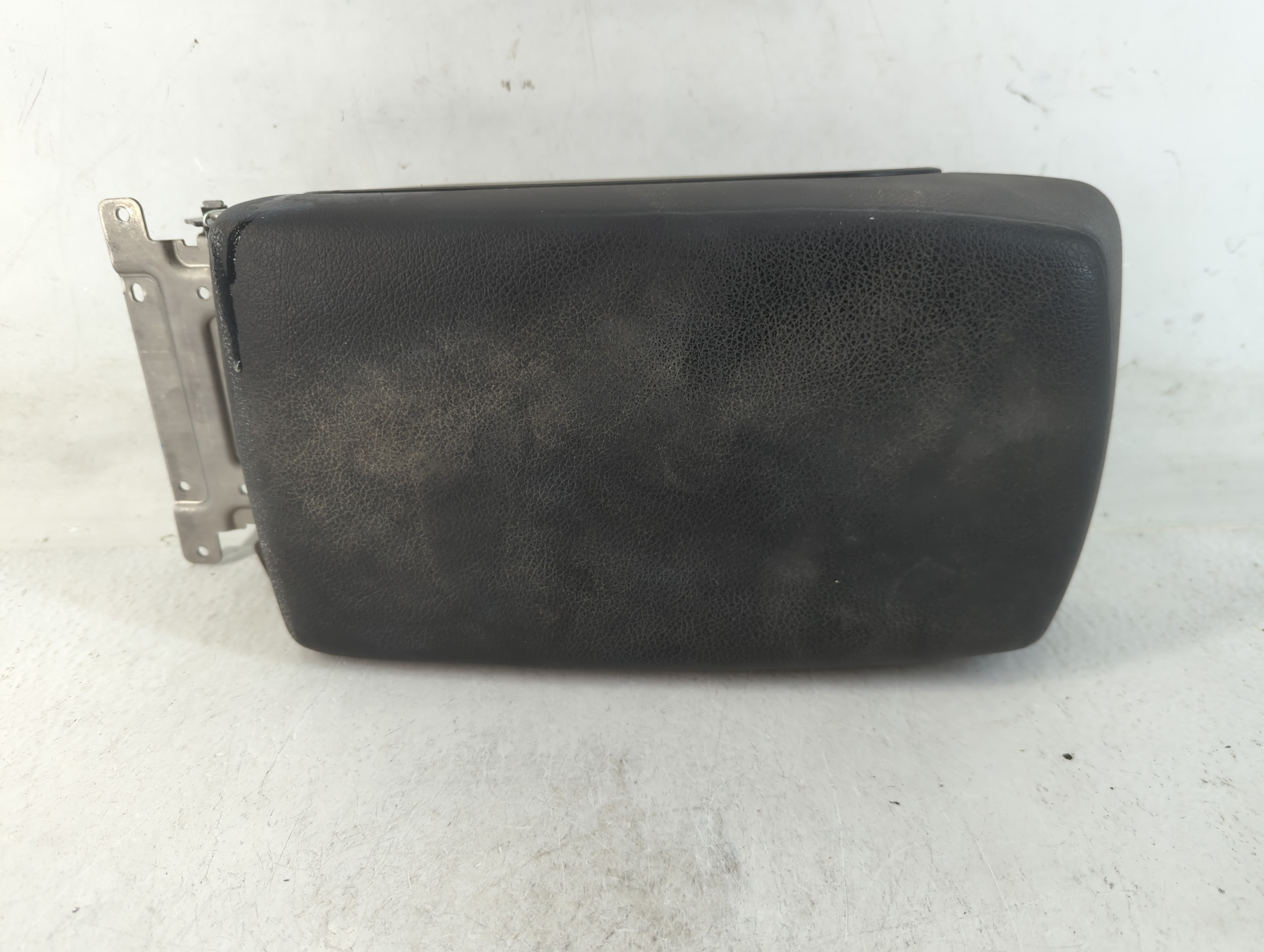 2010-2014 Subaru Legacy Center Console Armrest Cover Lid Black 783427 - Oemusedautoparts1.com