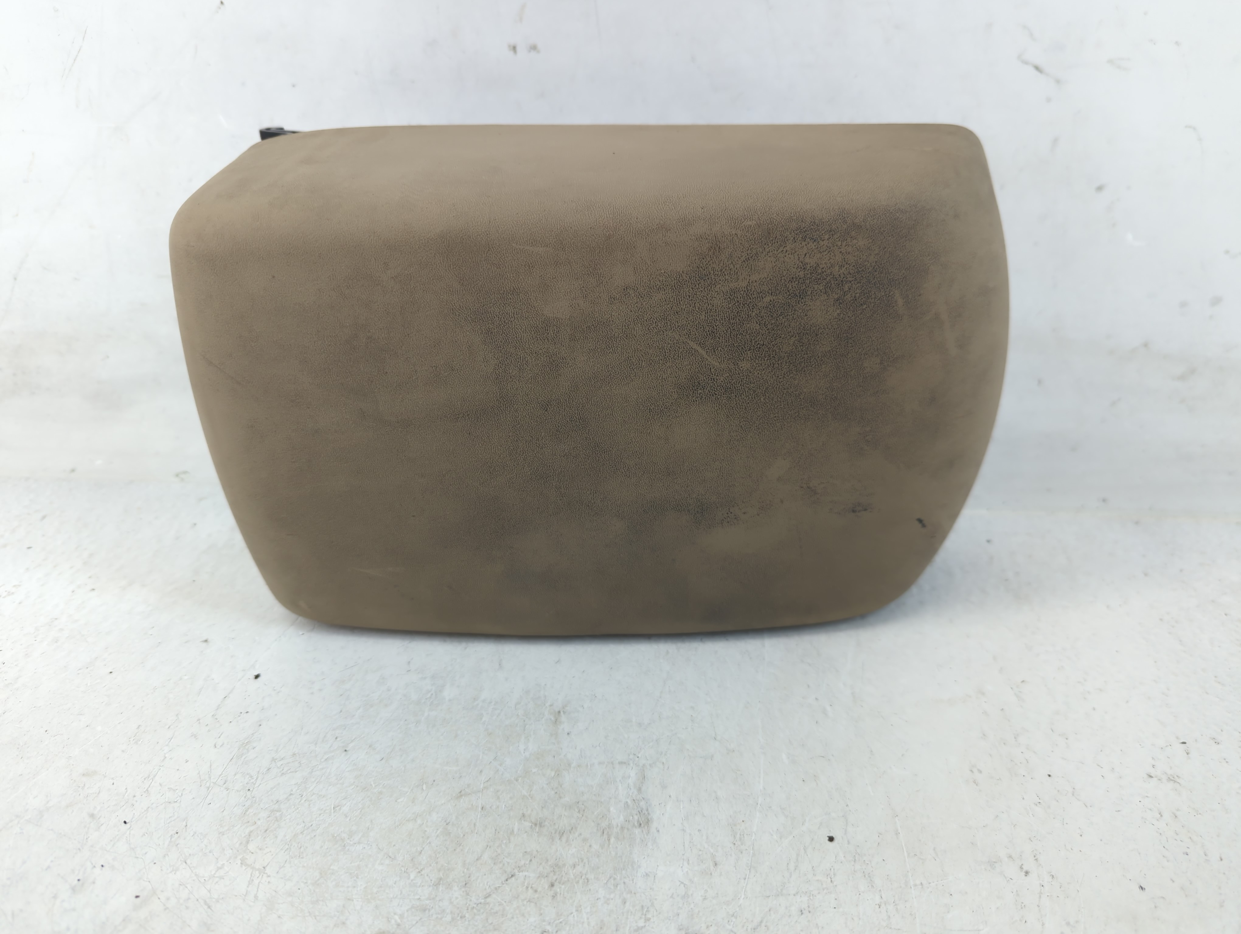 2007-2007 Nissan Sentra Center Console Armrest Cover Lid Beige 783466 - Oemusedautoparts1.com