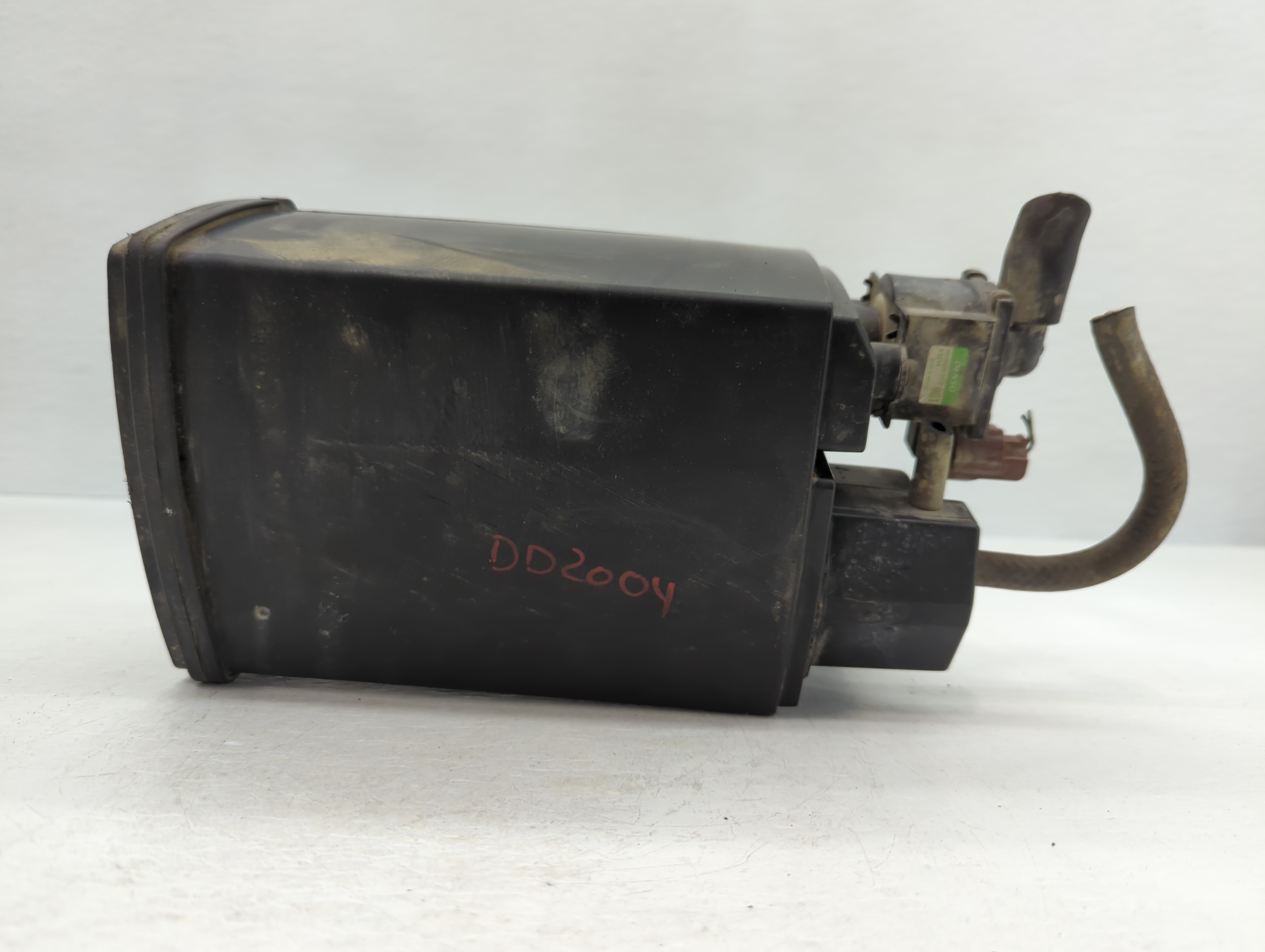 2000 Honda Accord Fuel Vapor Charcoal Canister 783482 - Oemusedautoparts1.com