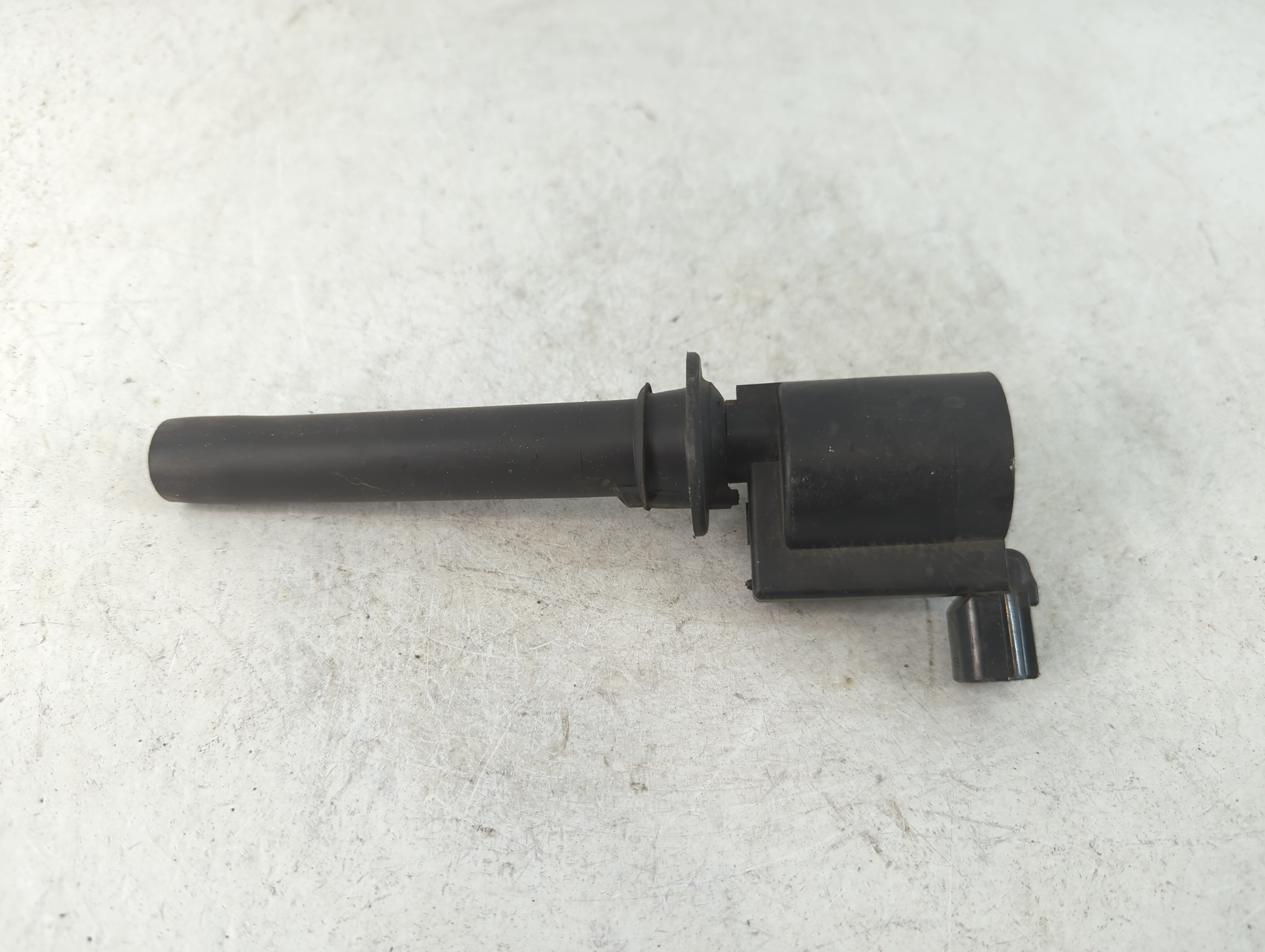 Picture of 2002-2006 Mazda Mpv Ignition Coil Igniter Pack 783569