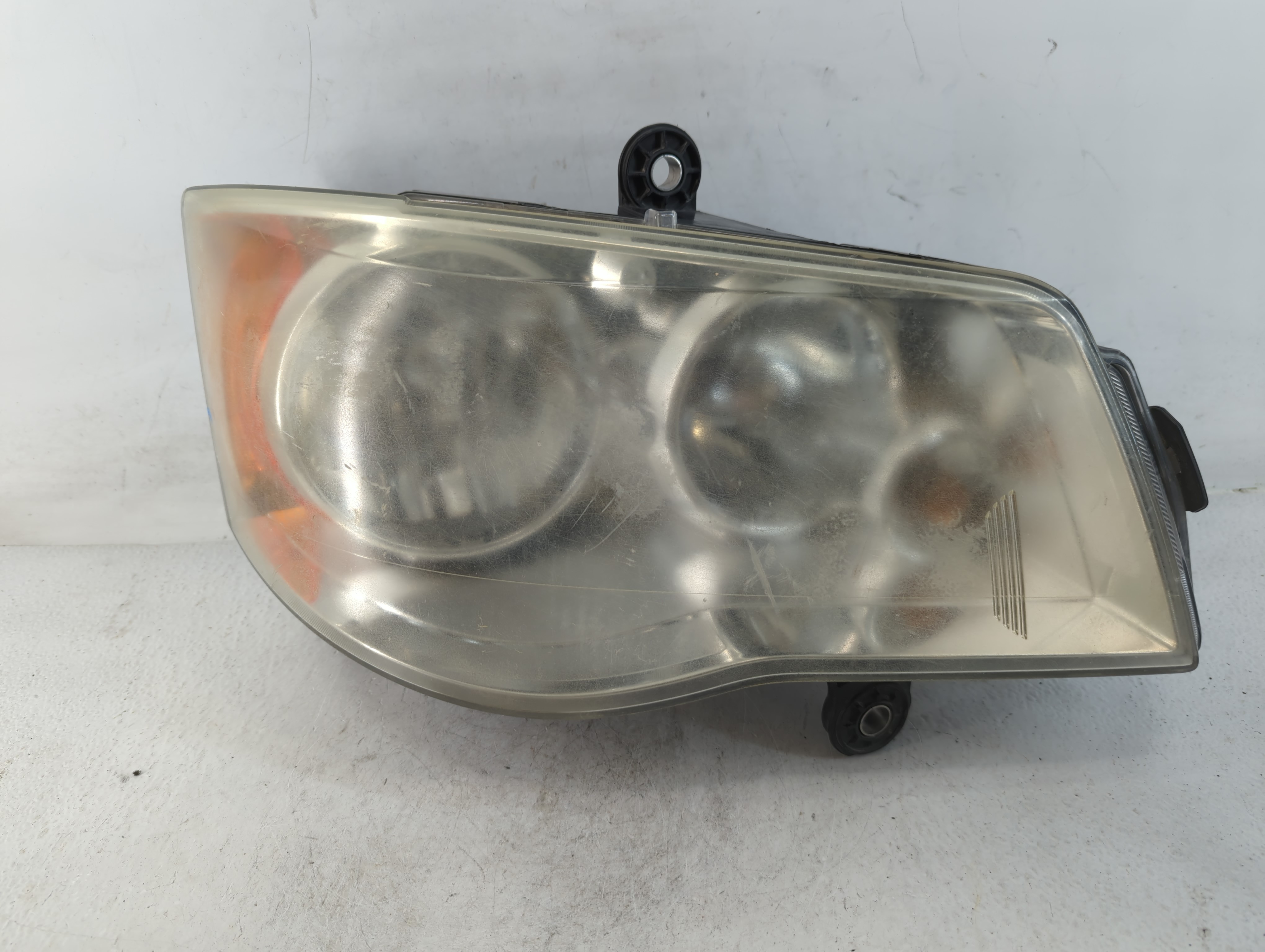 Picture of Dodge Caravan Passenger Right Oem Head Light Headlight Lamp 783627