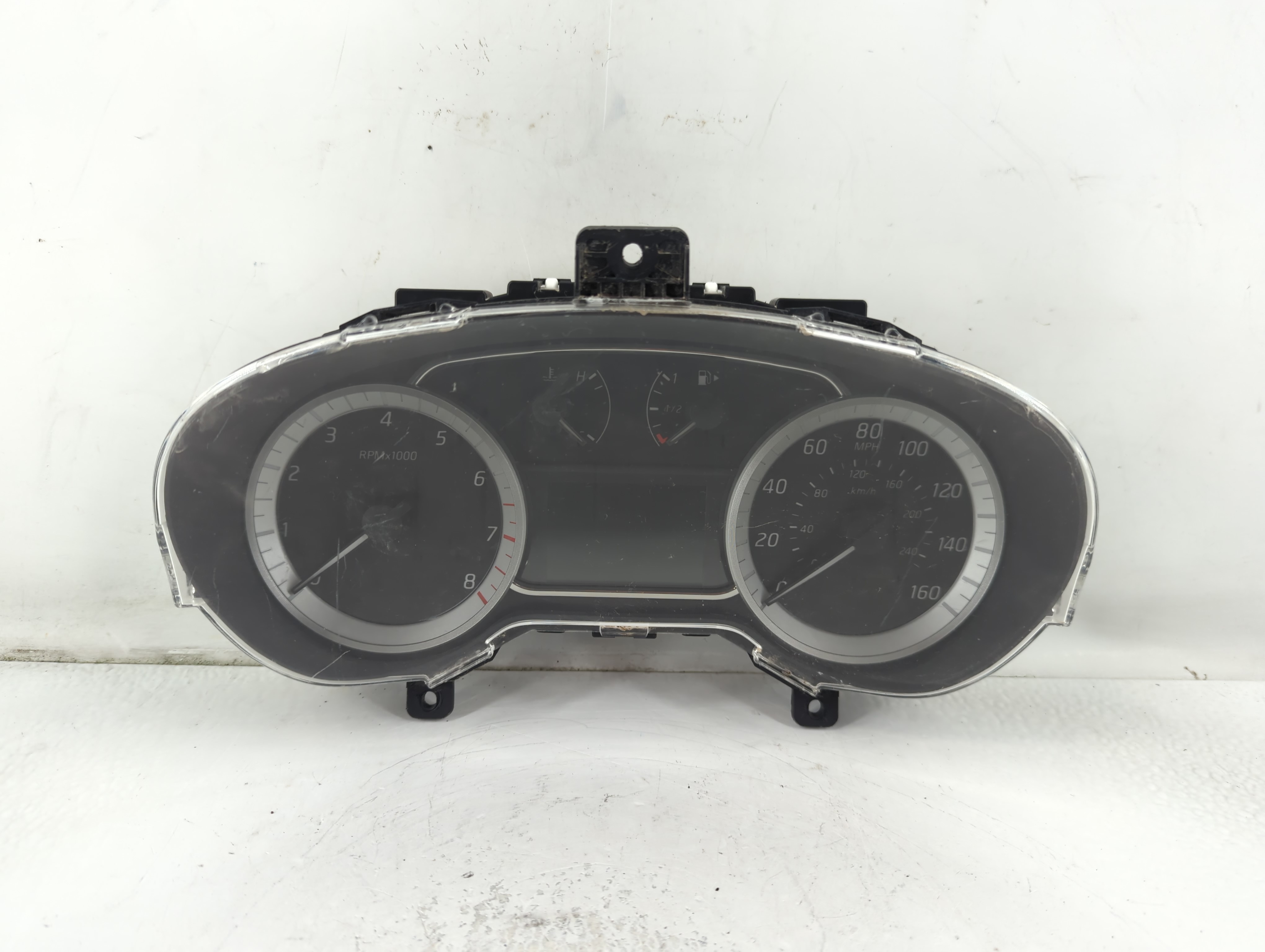 Picture of 2016-2016 Nissan Sentra Speedometer Instrument Cluster Gauges 783632