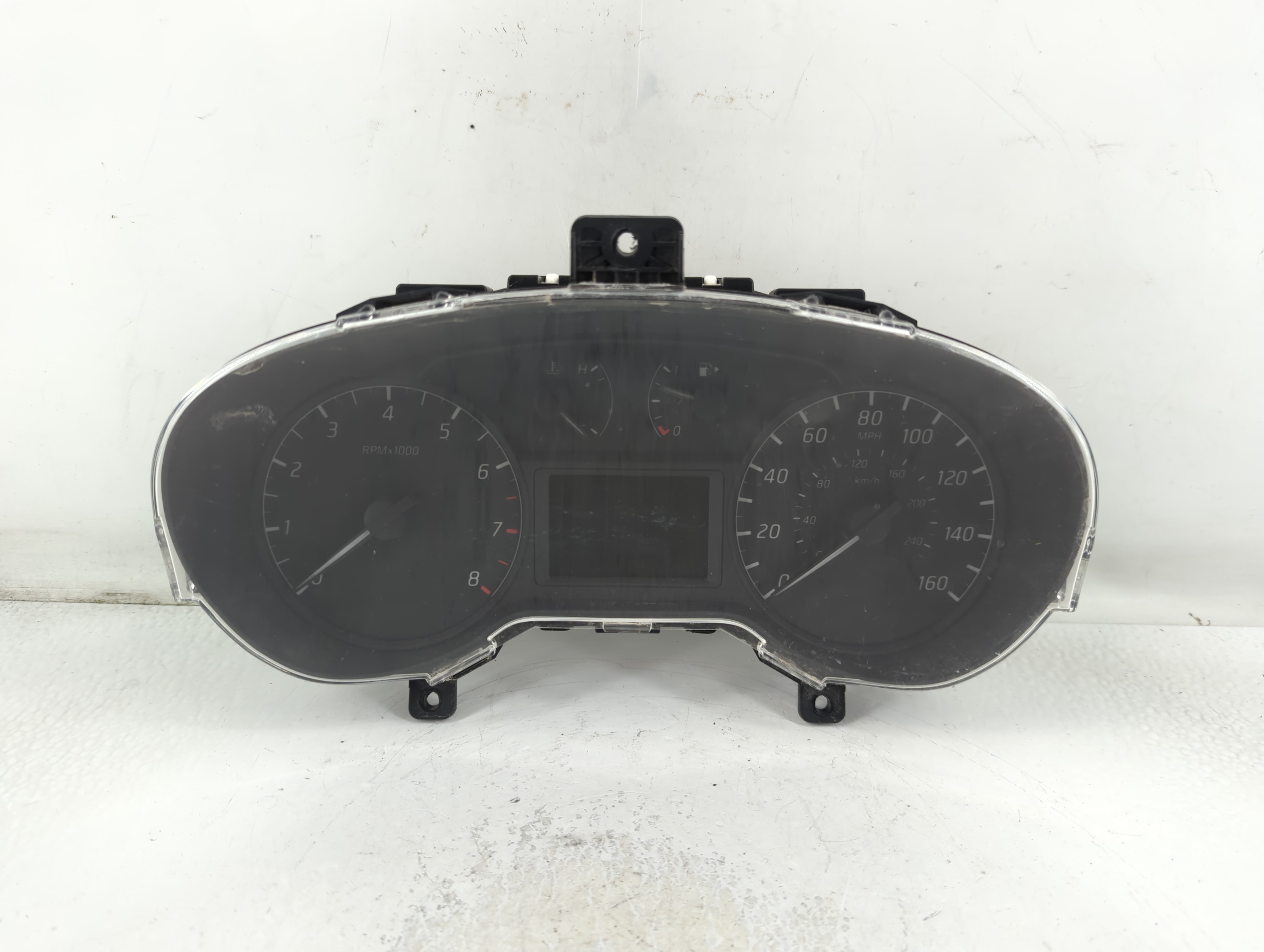 2015-2015 Nissan Sentra Speedometer Instrument Cluster Gauges >pp-t30< 783646 - Oemusedautoparts1.com