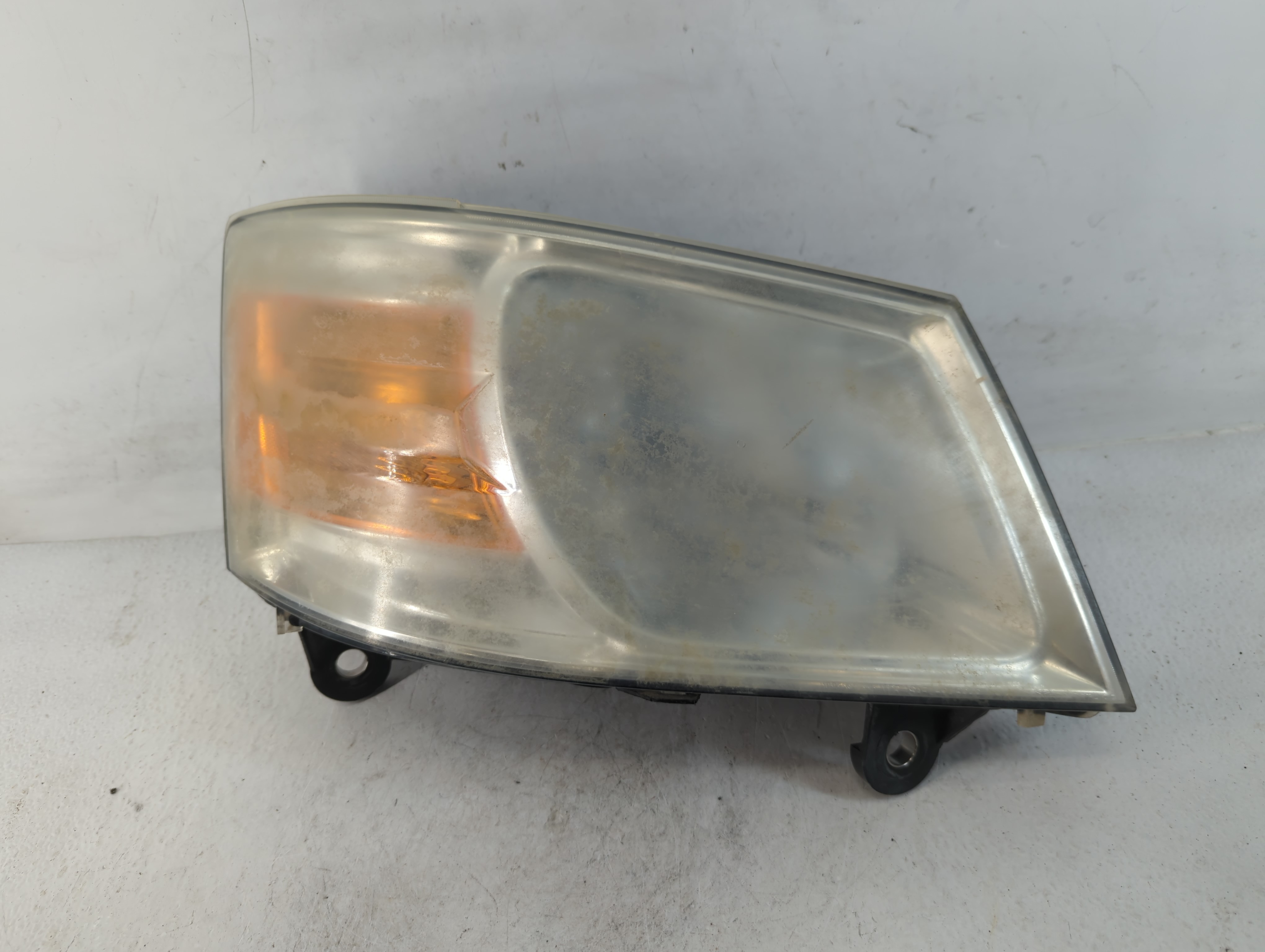 Picture of Dodge Caravan Passenger Right Oem Head Light Headlight Lamp 783657