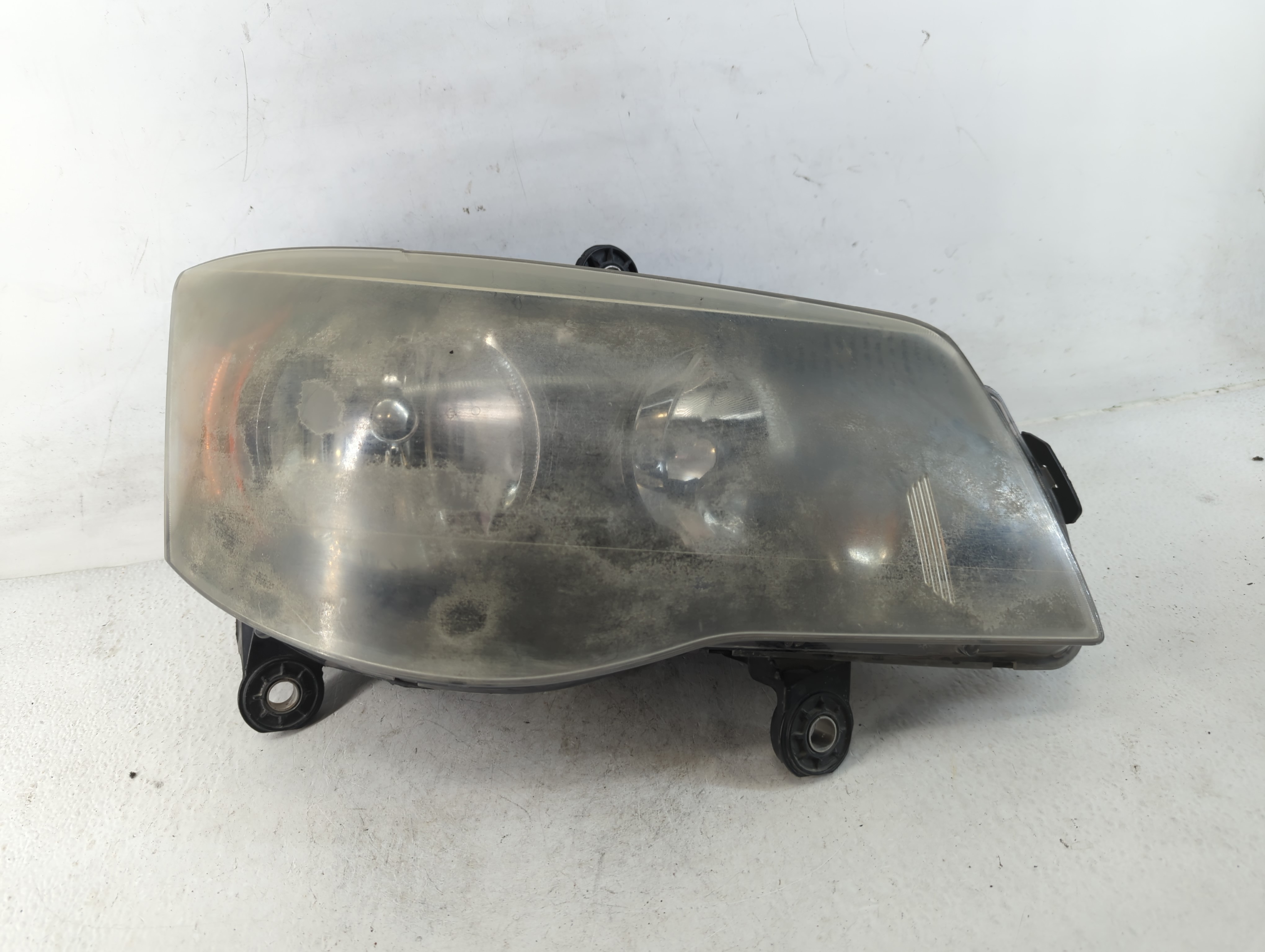 Picture of Dodge Caravan Passenger Right Oem Head Light Headlight Lamp 783658