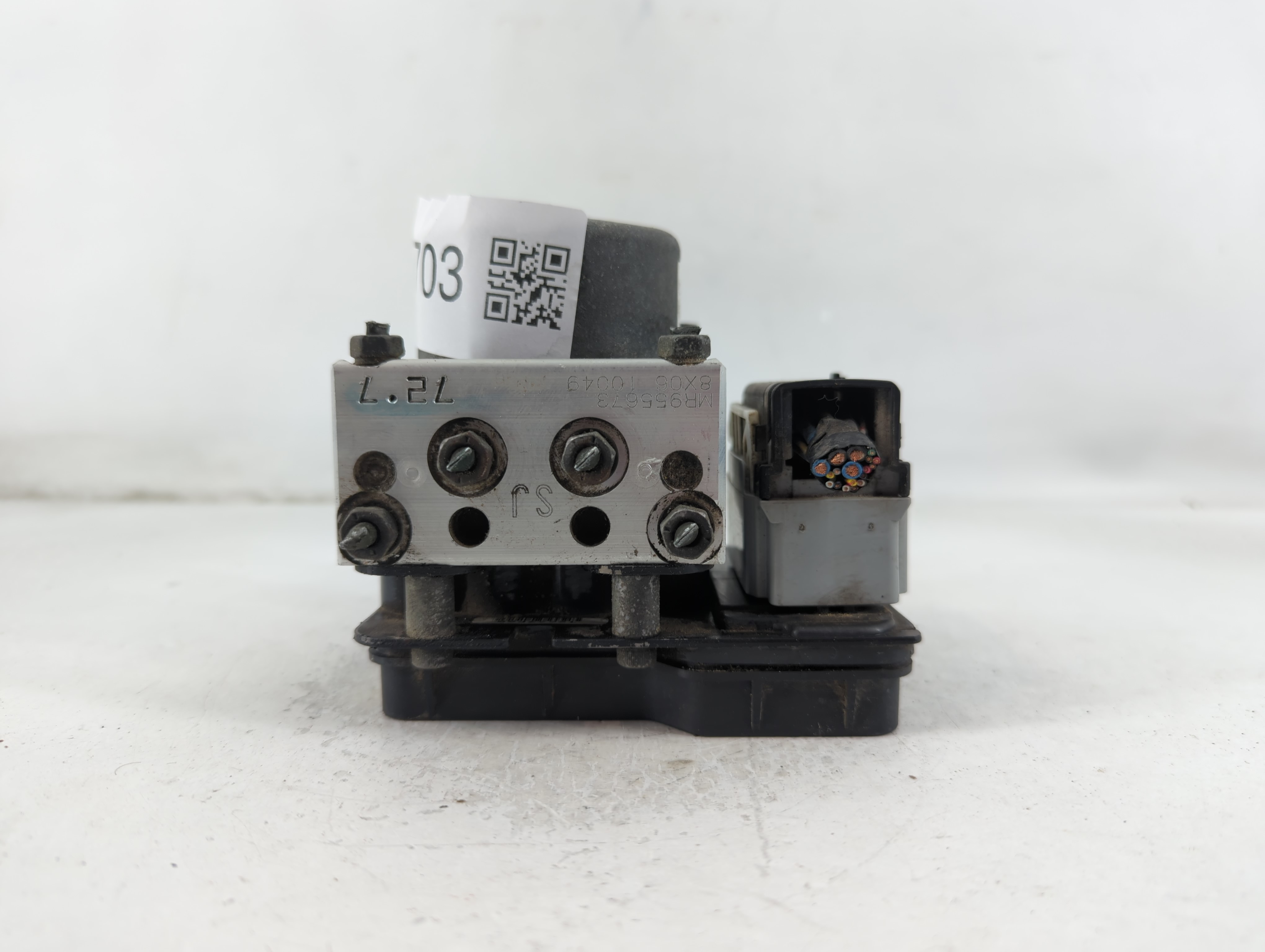 2004-2009 Mitsubishi Galant Abs Pump Control Module 783703 - Oemusedautoparts1.com