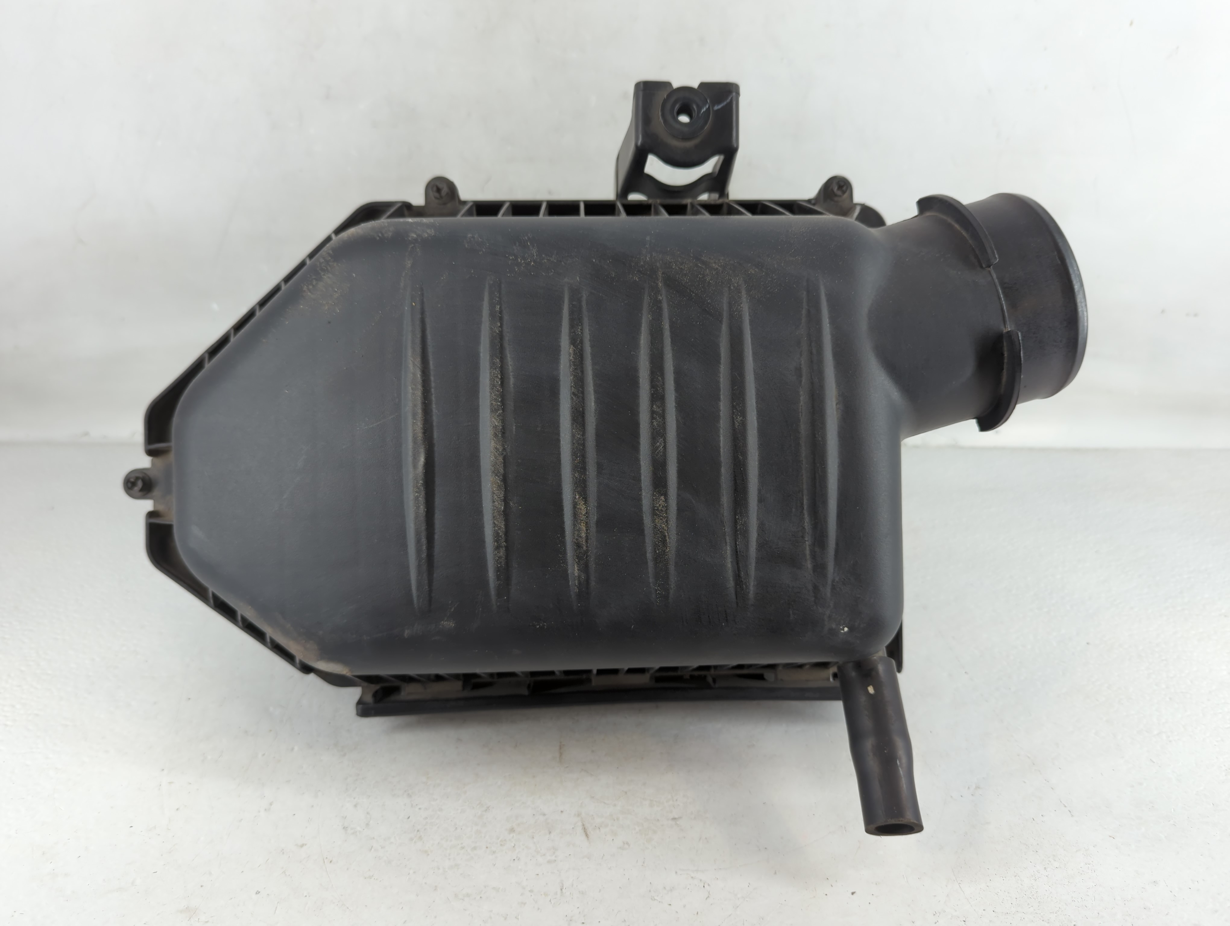2011-2019 Dodge Challenger Air Cleaner Intake-duct Hose Tube 783905 - Oemusedautoparts1.com