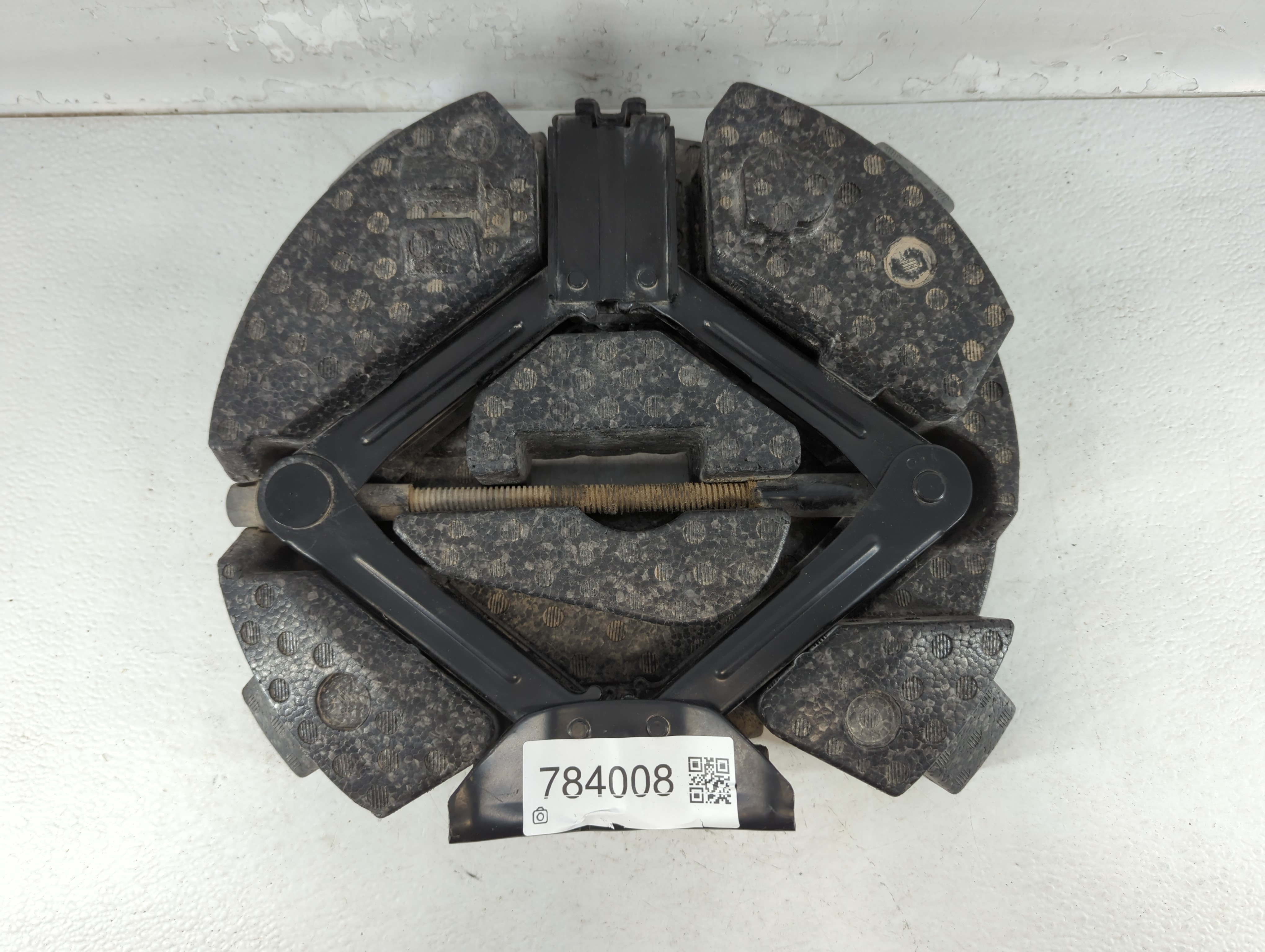 Picture of 2015 Ford Escape Spare Scissor Car Jack 784008