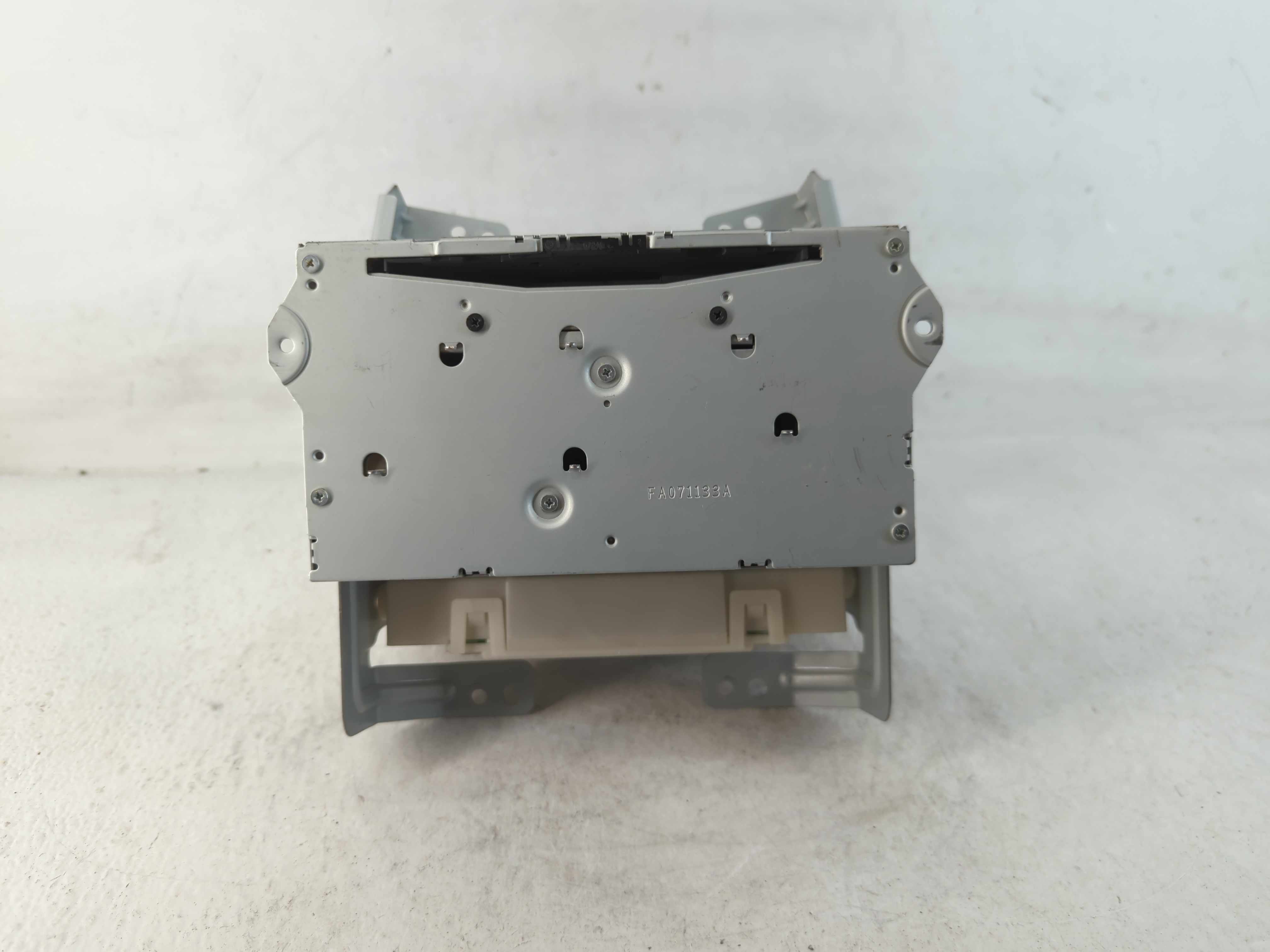 2011-2013 Nissan Maxima Am Fm Cd Player Radio Receiver 784063 - Oemusedautoparts1.com