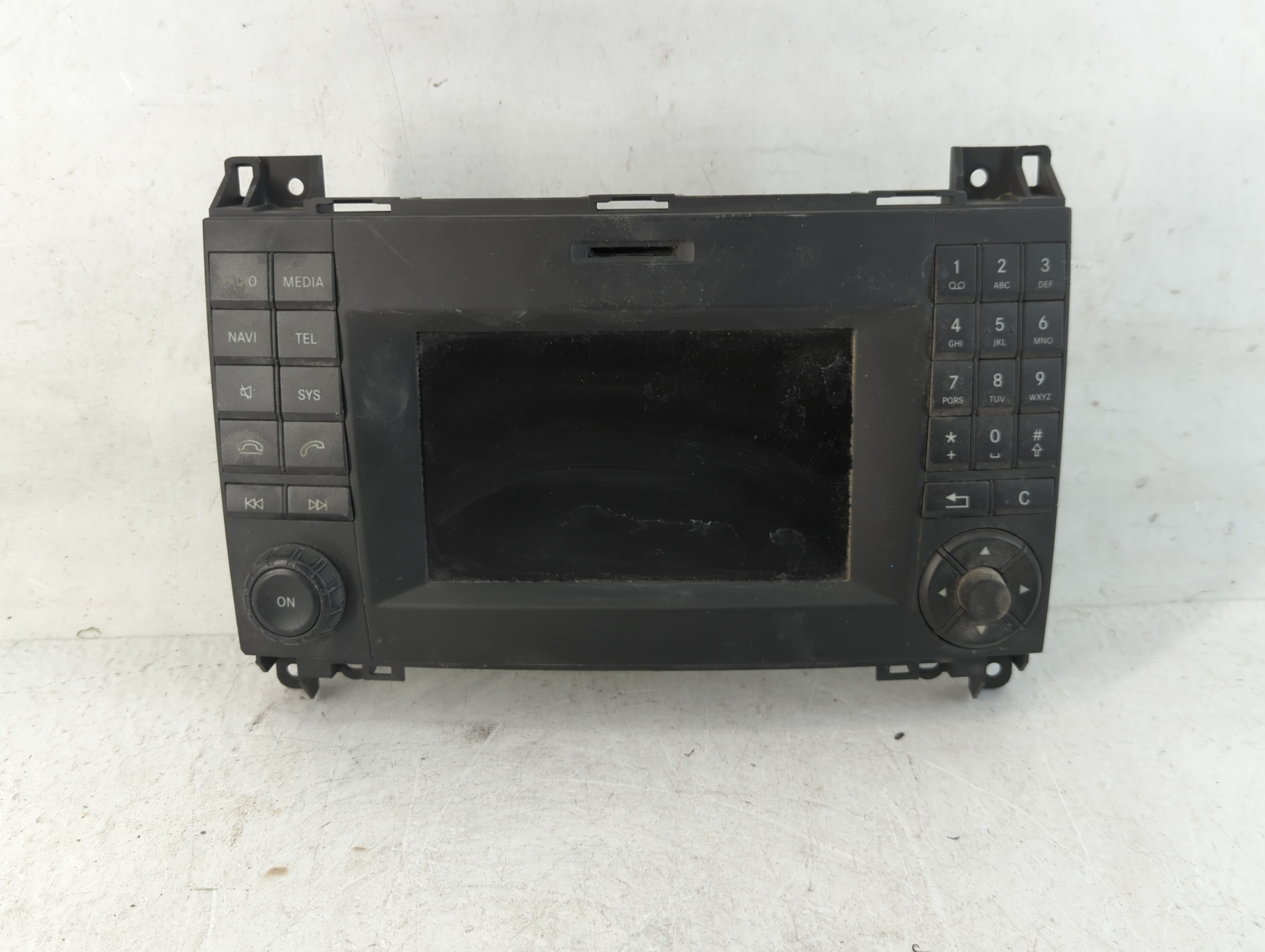 Picture of 2016-2020 Mercedes-benz Metris Am Fm Cd Player Radio Receiver 784099