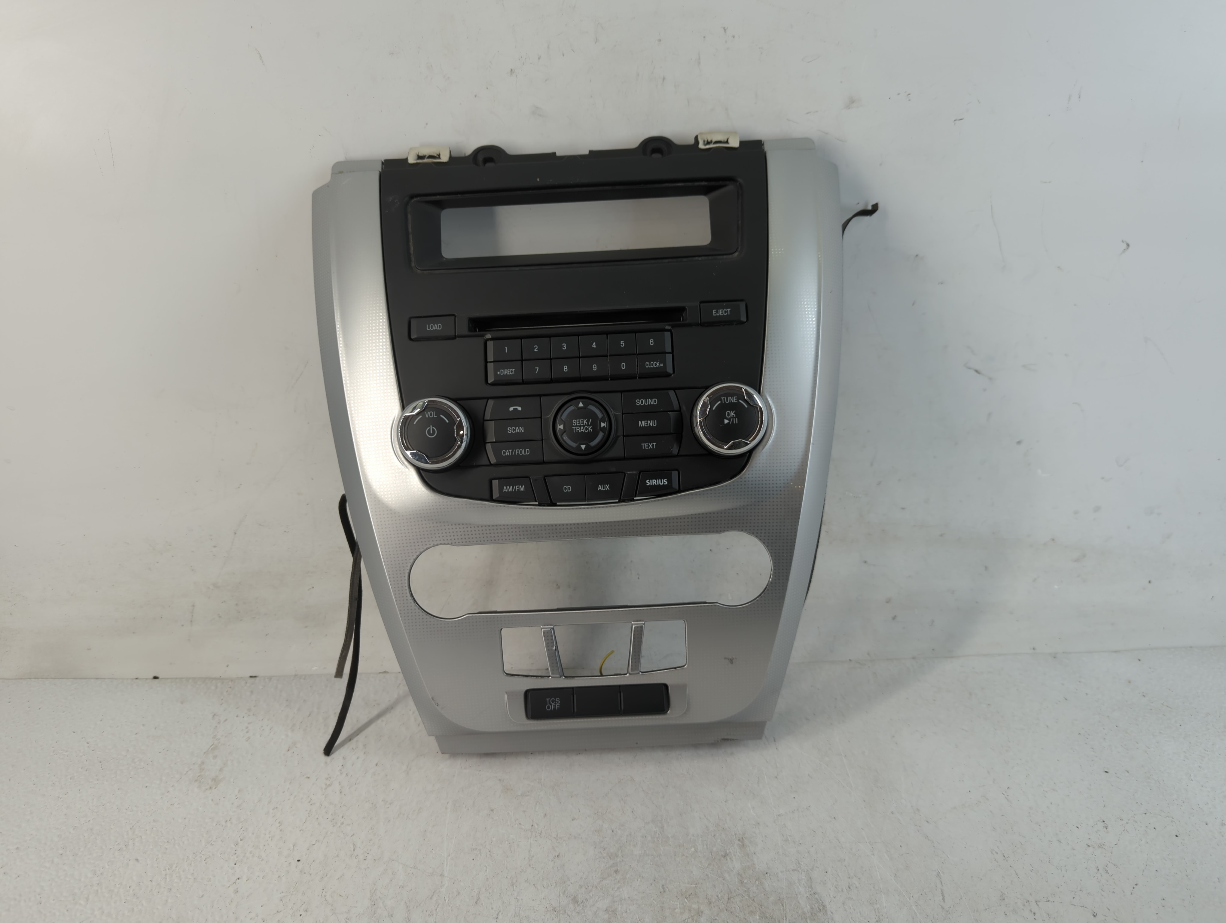 2010-2012 Ford Fusion Am Fm Cd Player Radio Receiver 784106 - Oemusedautoparts1.com