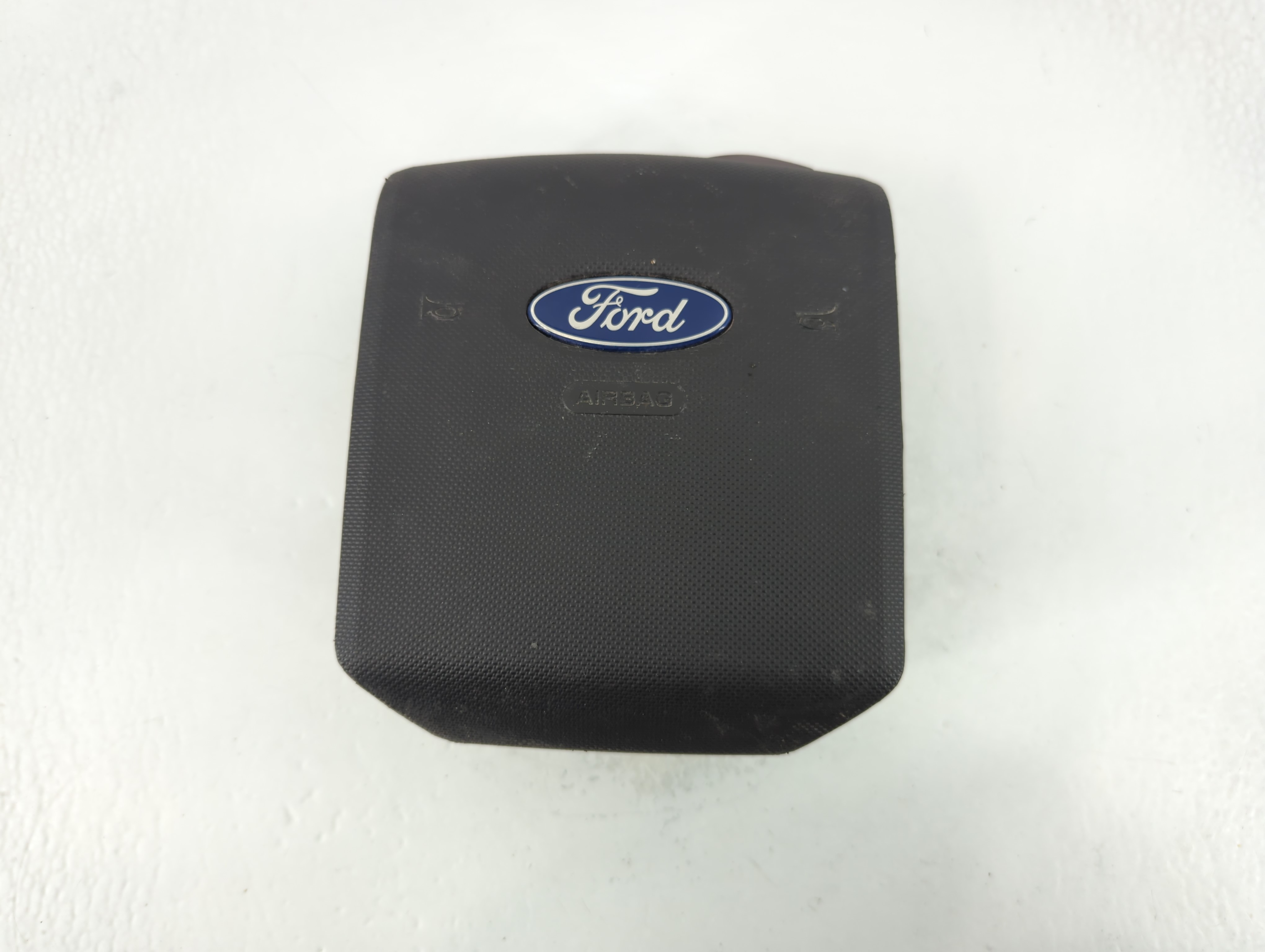 2013 Ford Expedition Air Bag Driver Left Steering Wheel Mounted 784143 - Oemusedautoparts1.com