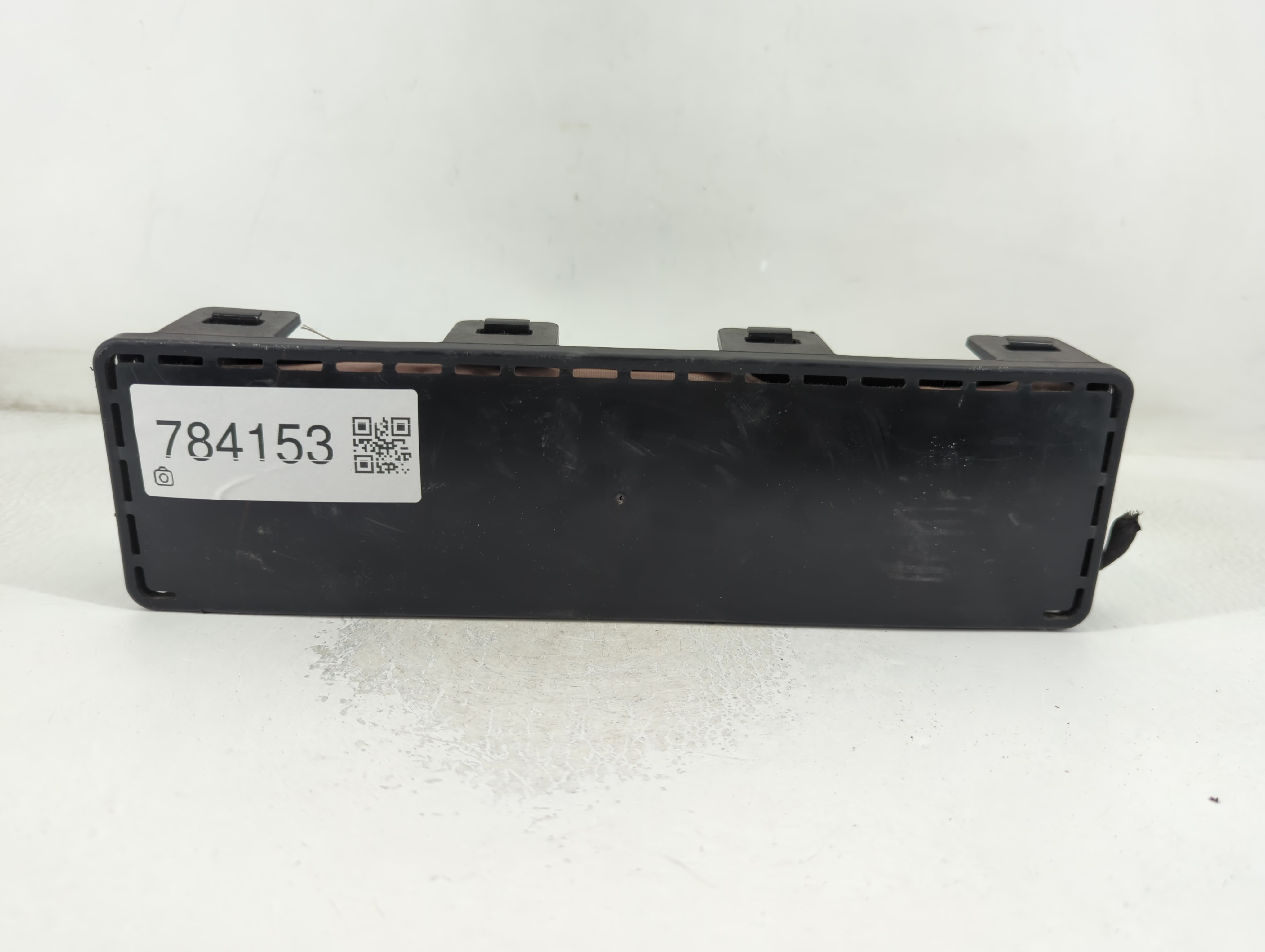 Picture of Dodge Caravan Air Bag Passenger Right Knee Oem 784153
