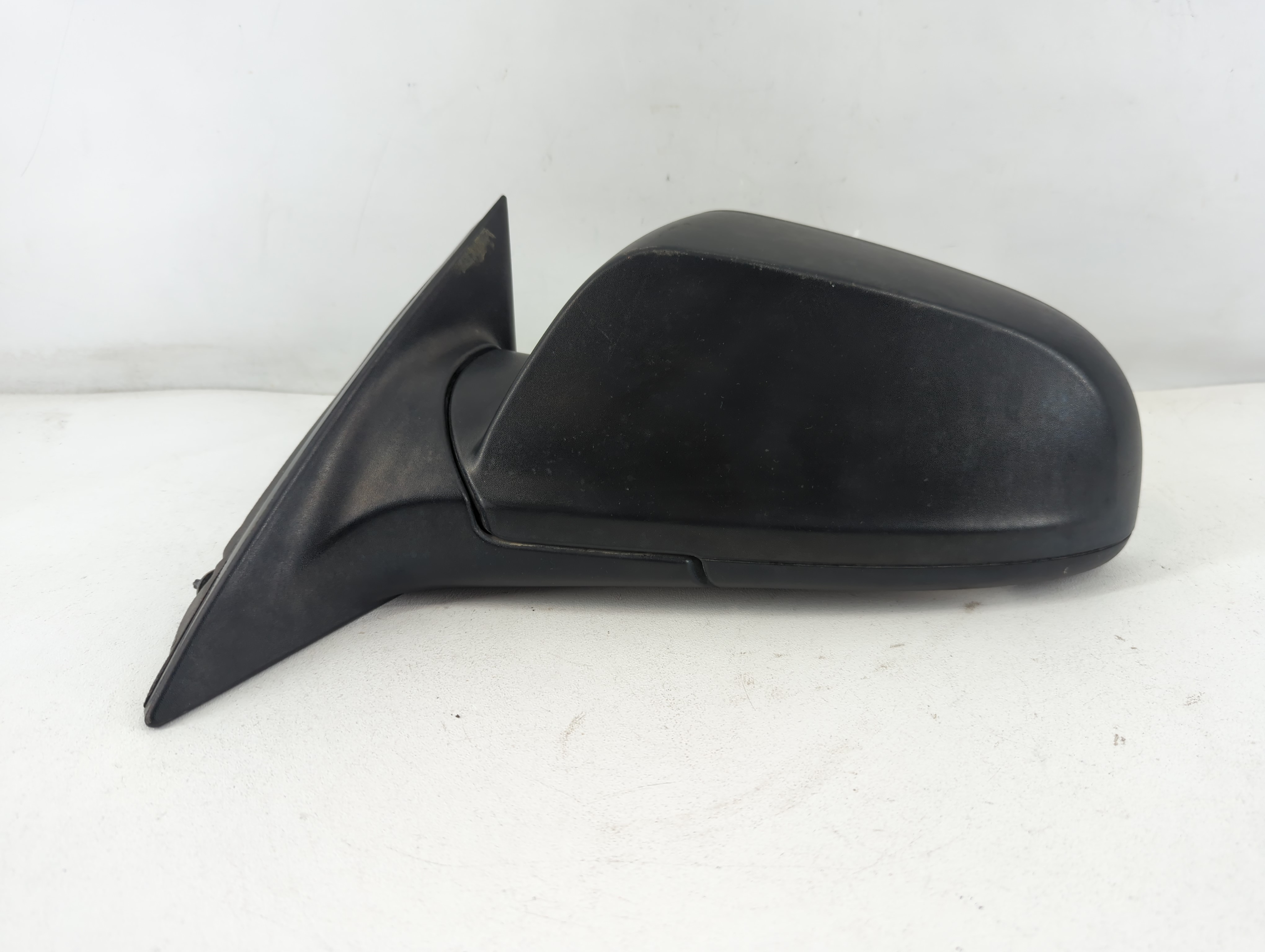 Picture of 2008-2012 Chevrolet Malibu Driver Left Side View Power Door Mirror Black 784230