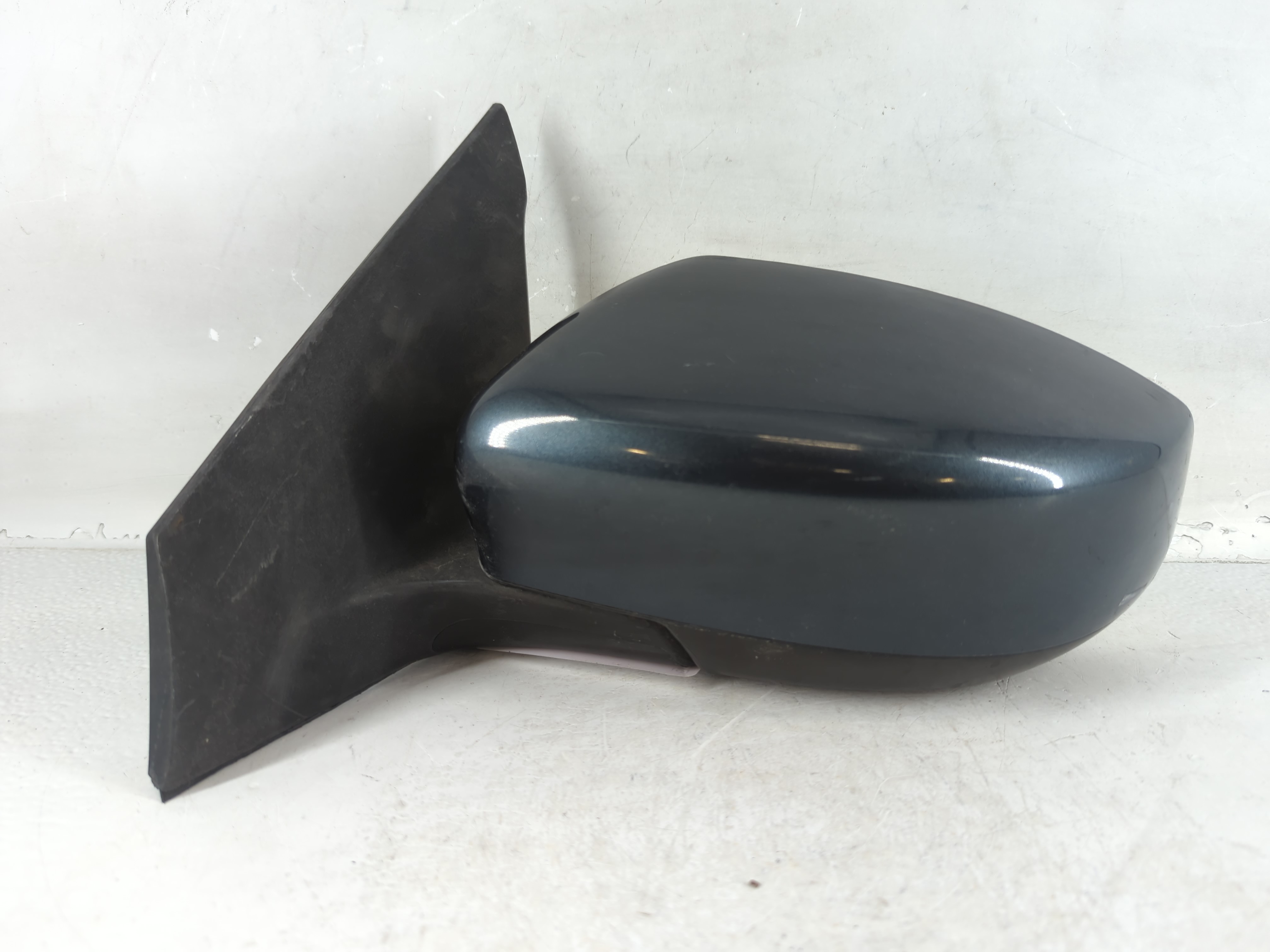 2015-2015 Nissan Sentra Driver Left Side View Power Door Mirror Blue 784287 - Oemusedautoparts1.com