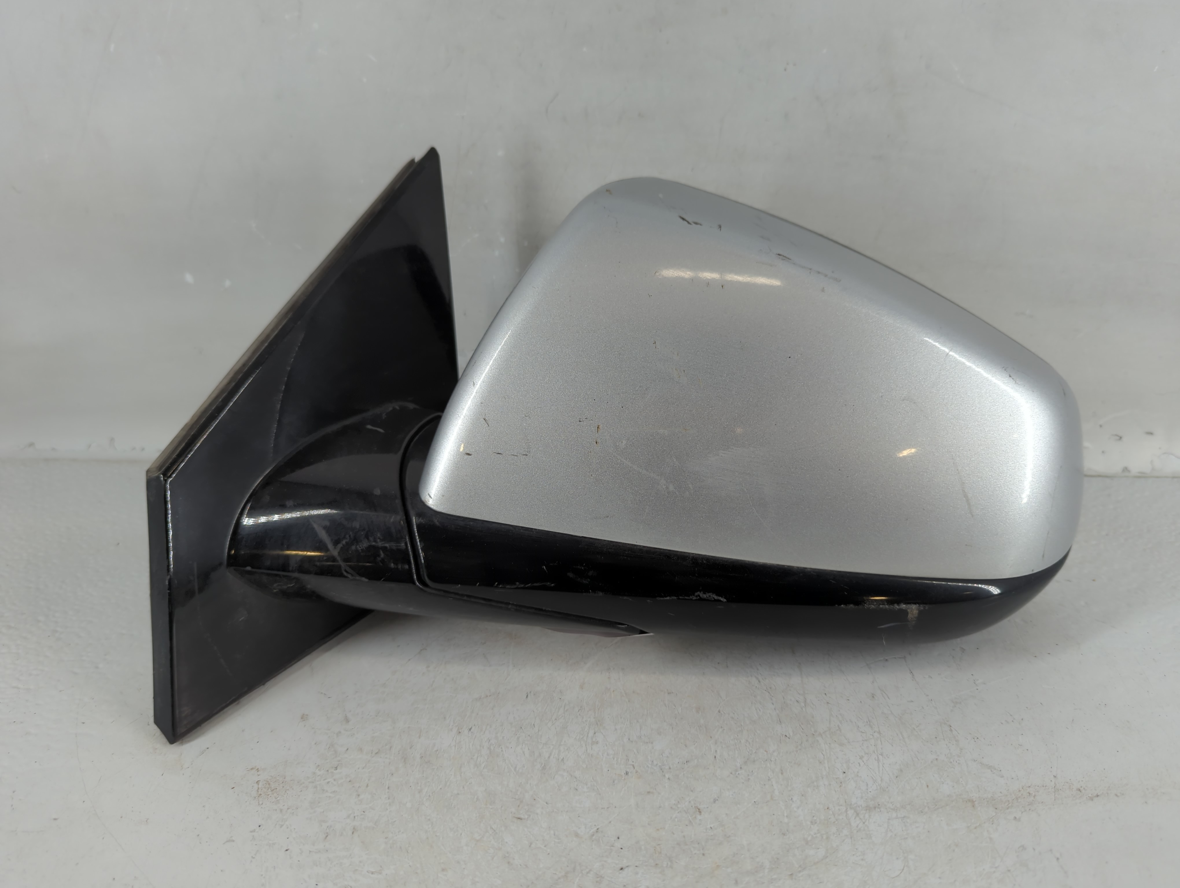 2010-2010 Cadillac Srx Driver Left Side View Power Door Mirror Grey 784316 - Oemusedautoparts1.com
