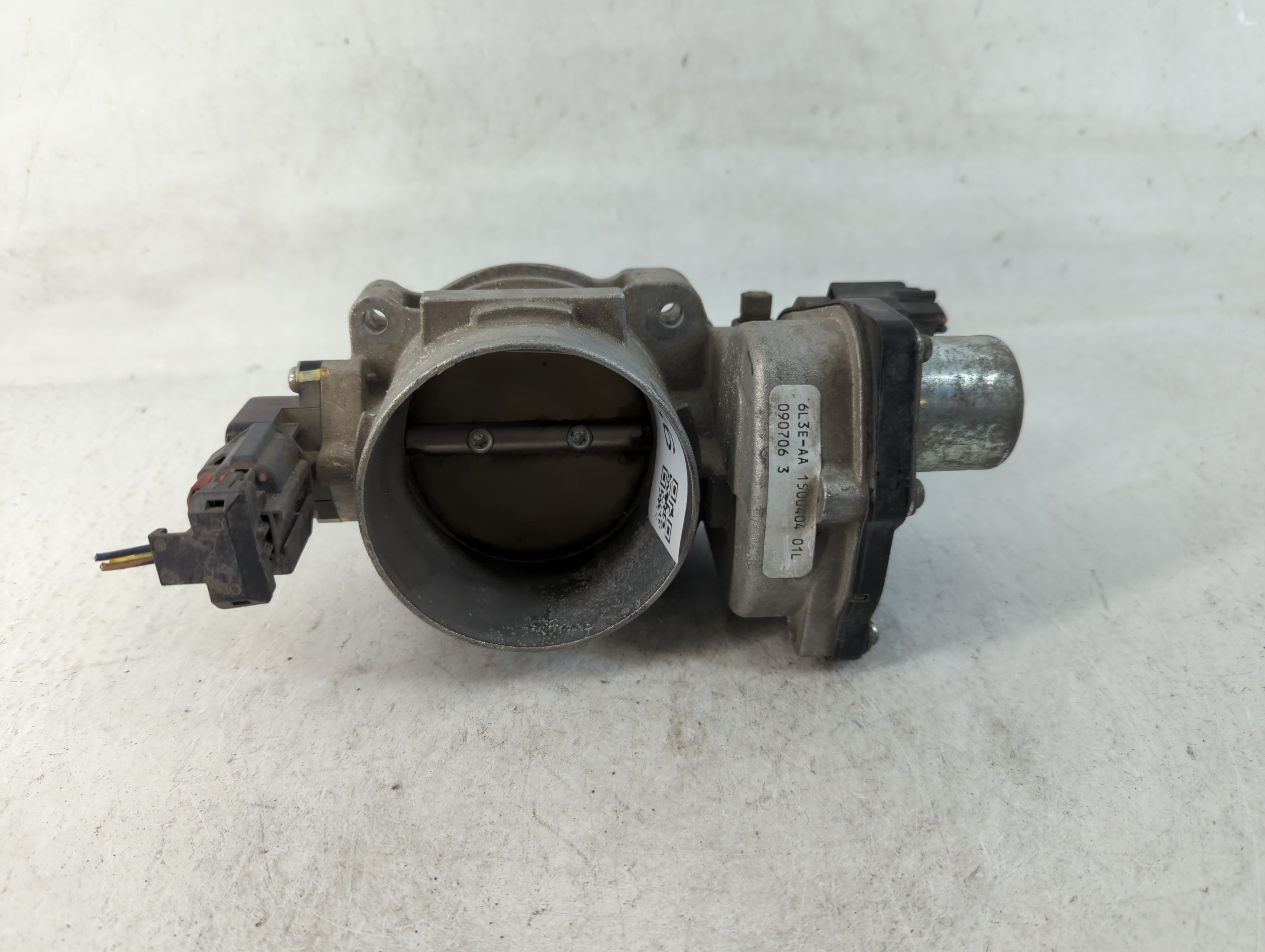 Ford Expedition Throttle Body 784356 - Oemusedautoparts1.com