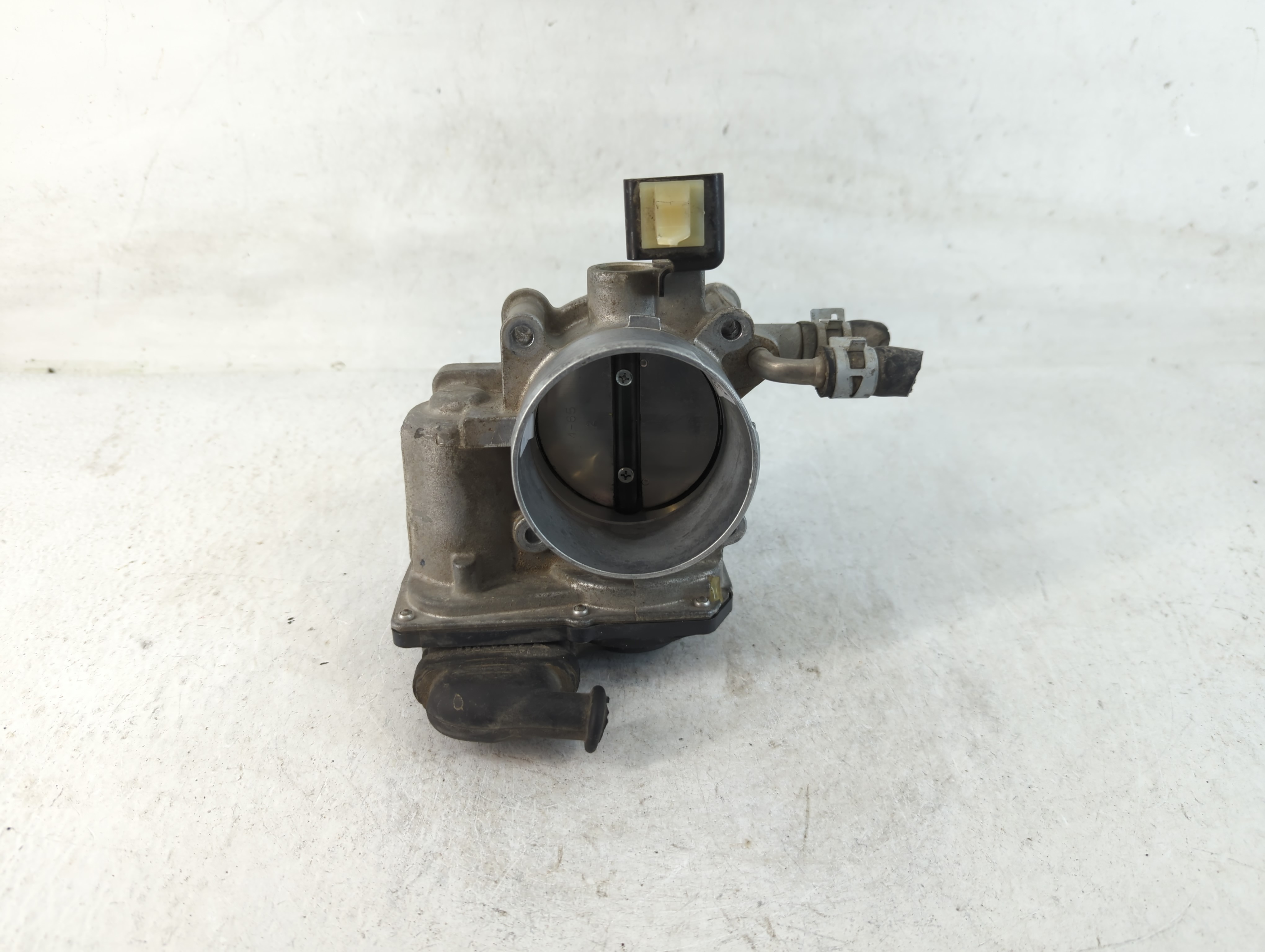 2010-2017 Toyota Camry Throttle Body 784378 - Oemusedautoparts1.com