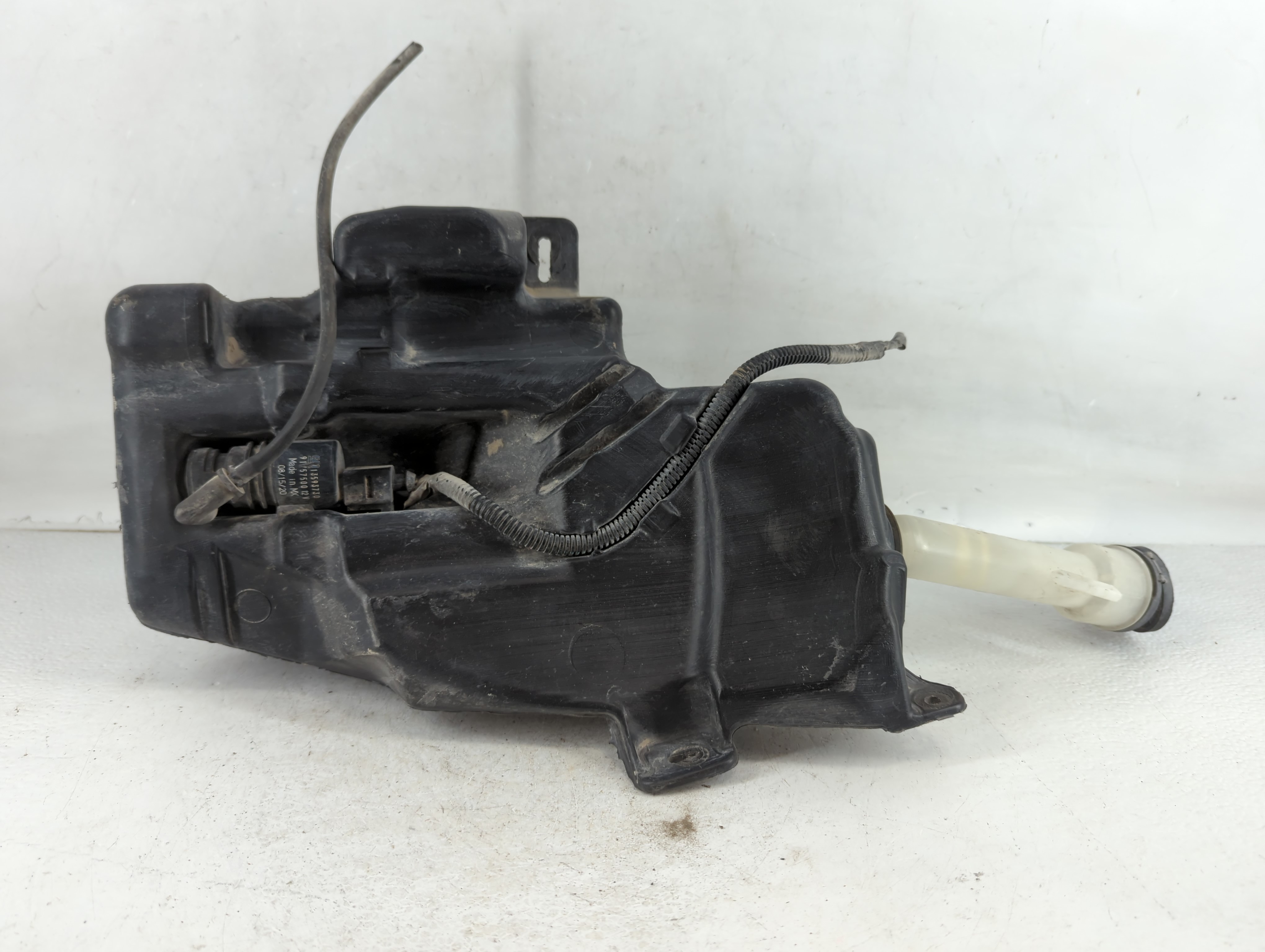 2011-2016 Chevrolet Cruze Windshield Washer Fluid Reservoir Bottle Oem 784458 - Oemusedautoparts1.com