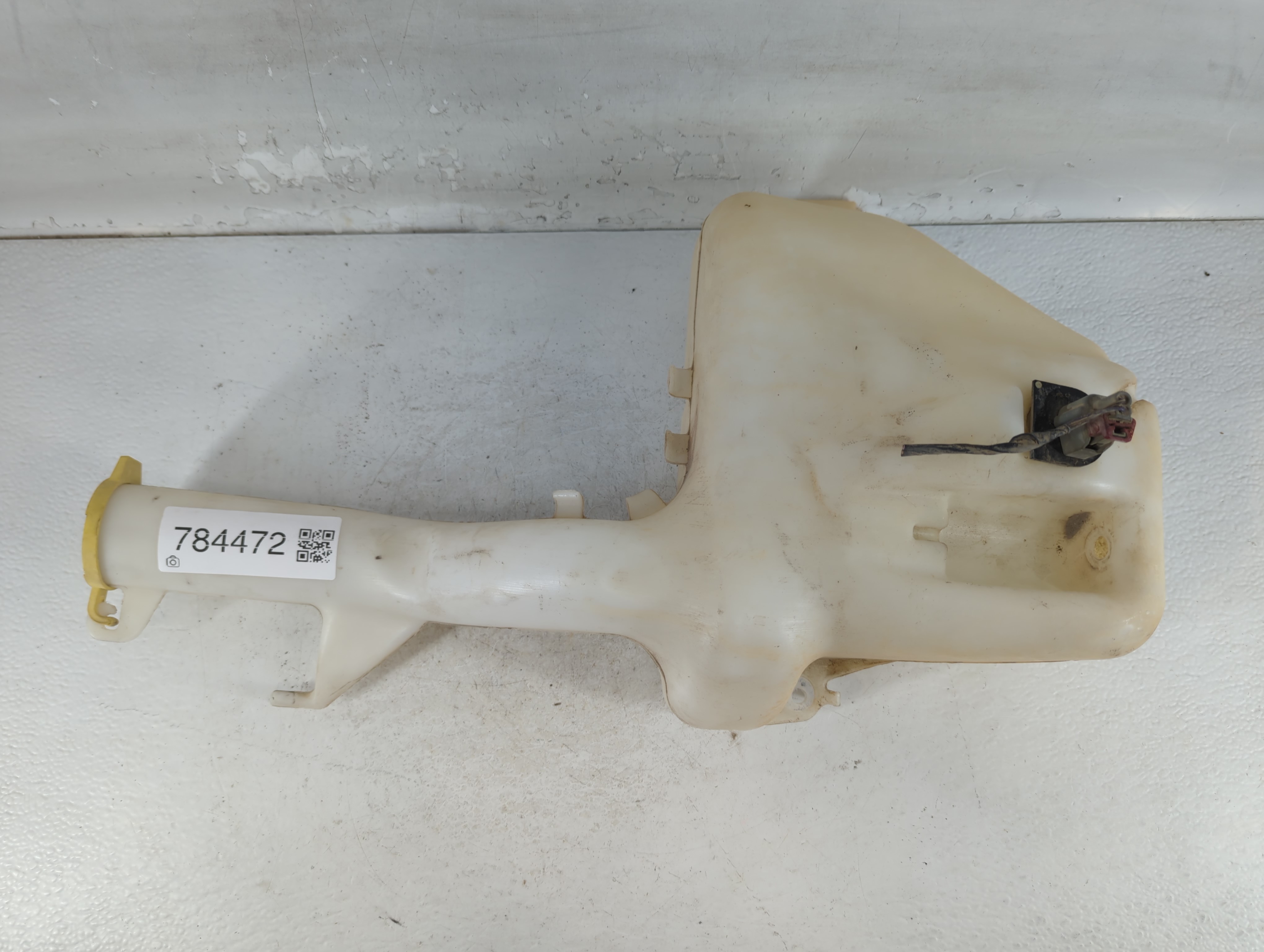 Picture of Dodge Caravan Windshield Washer Fluid Reservoir Bottle Oem 784472