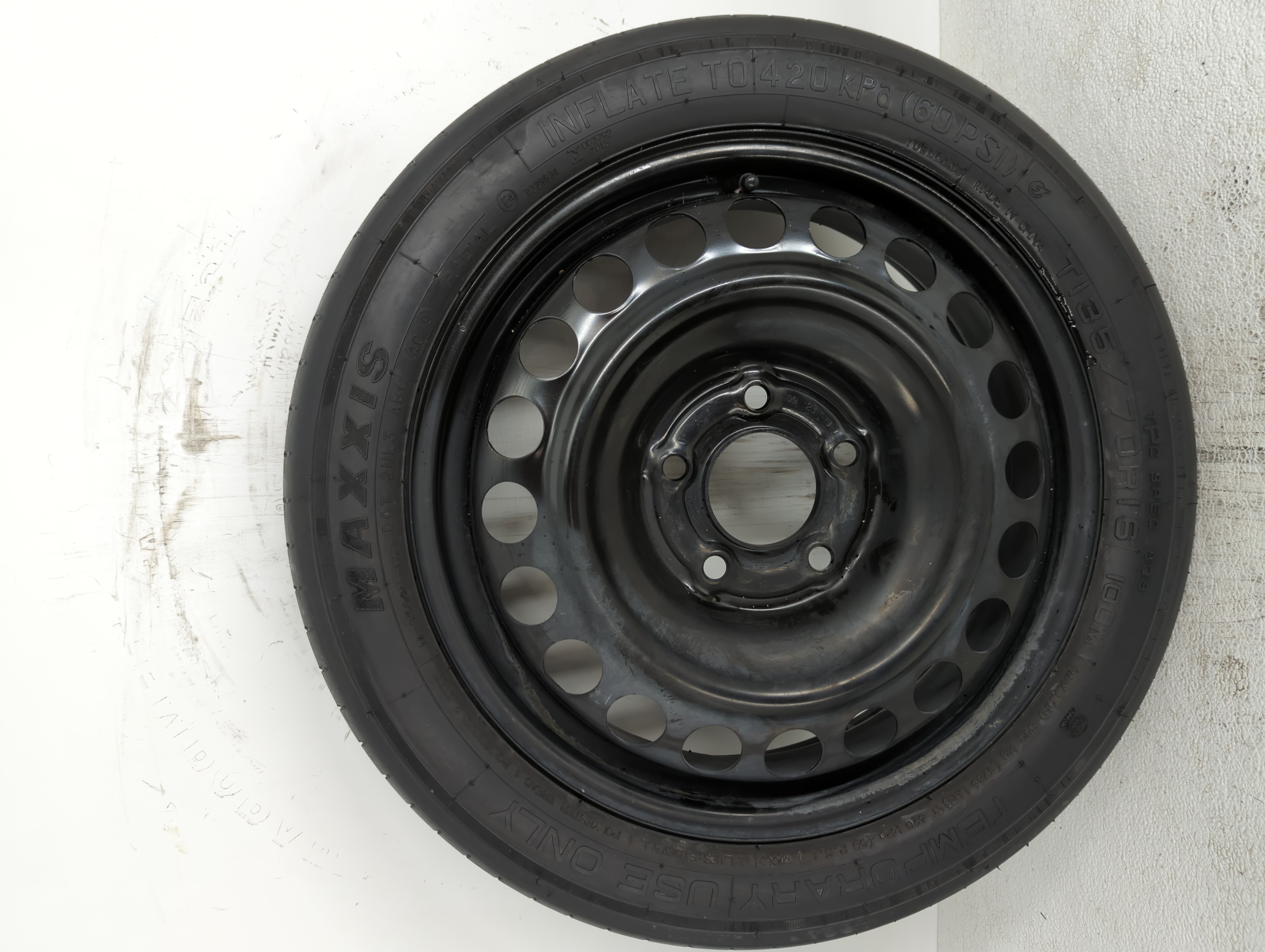 2002-2010 Saturn Vue Spare Donut Tire Wheel Rim Oem 784575 - Oemusedautoparts1.com