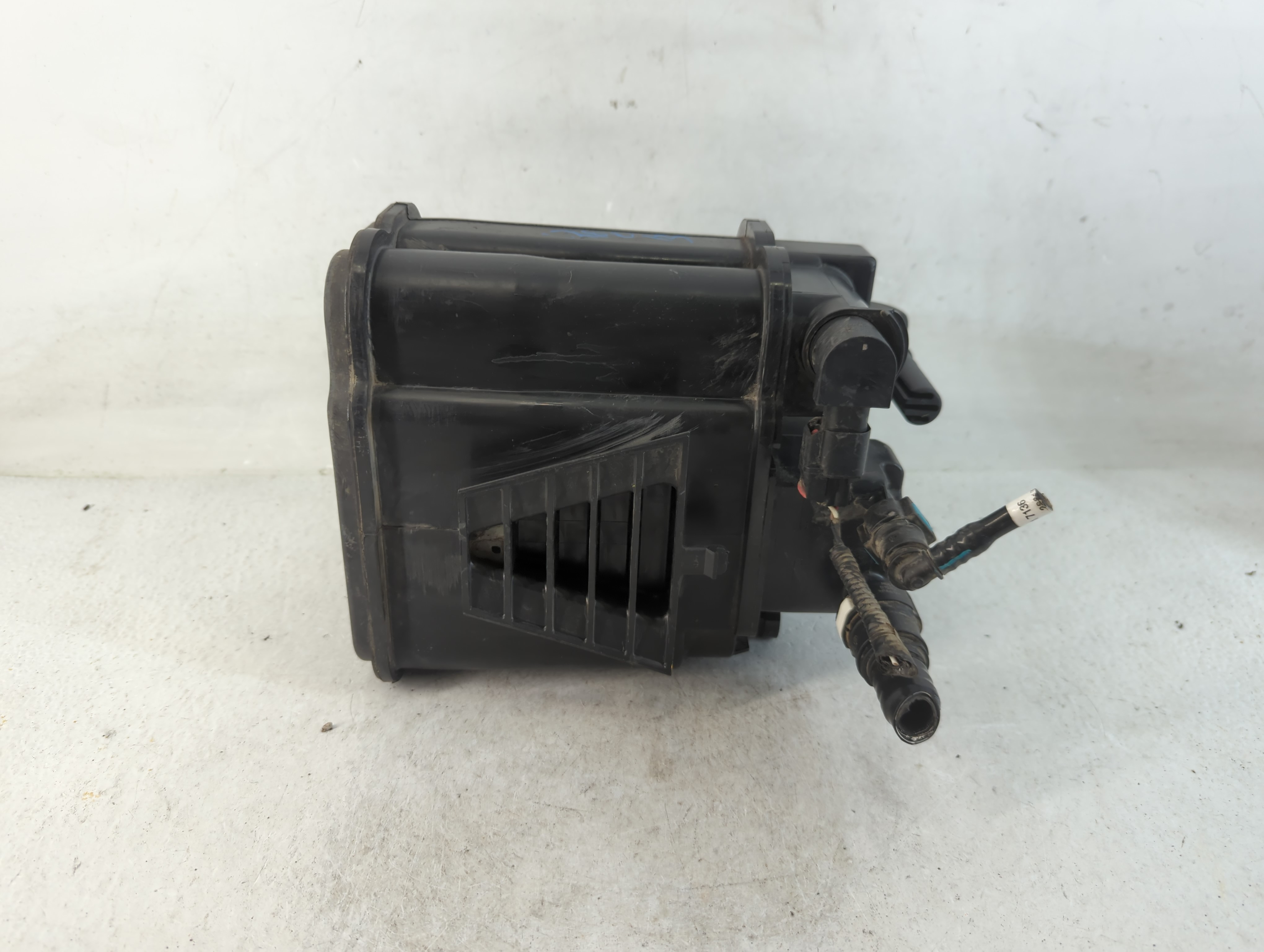 2021 Chevrolet Spark Fuel Vapor Charcoal Canister 784581 - Oemusedautoparts1.com