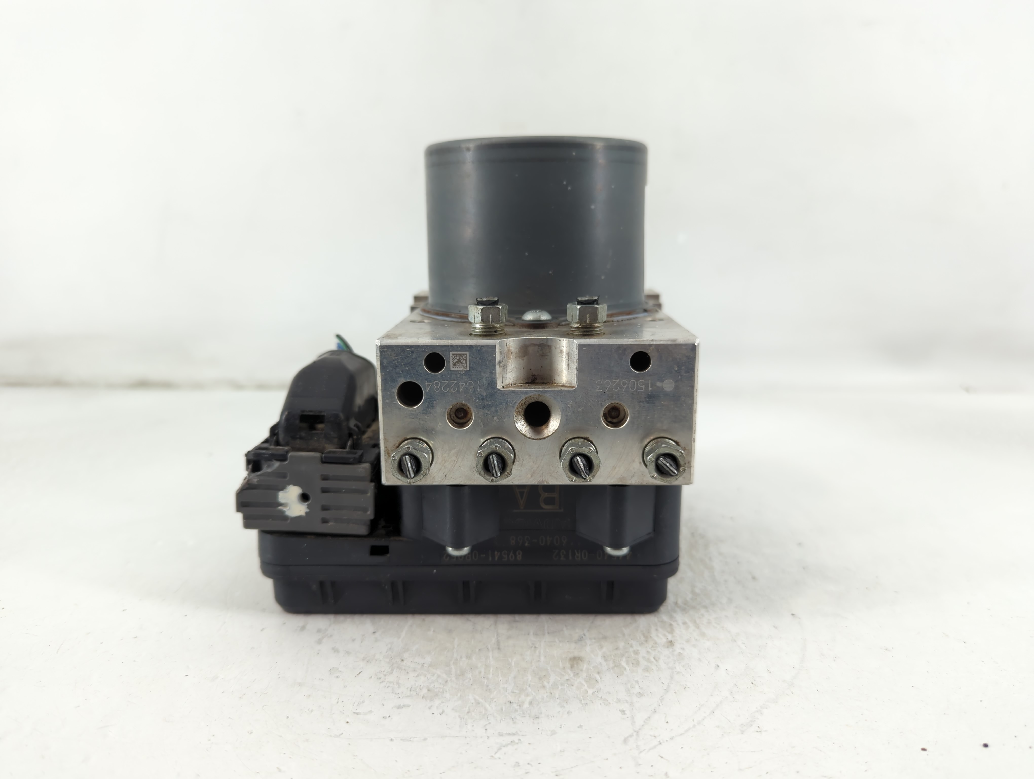 2015-2015 Toyota Rav4 Abs Pump Control Module 784621 - Oemusedautoparts1.com