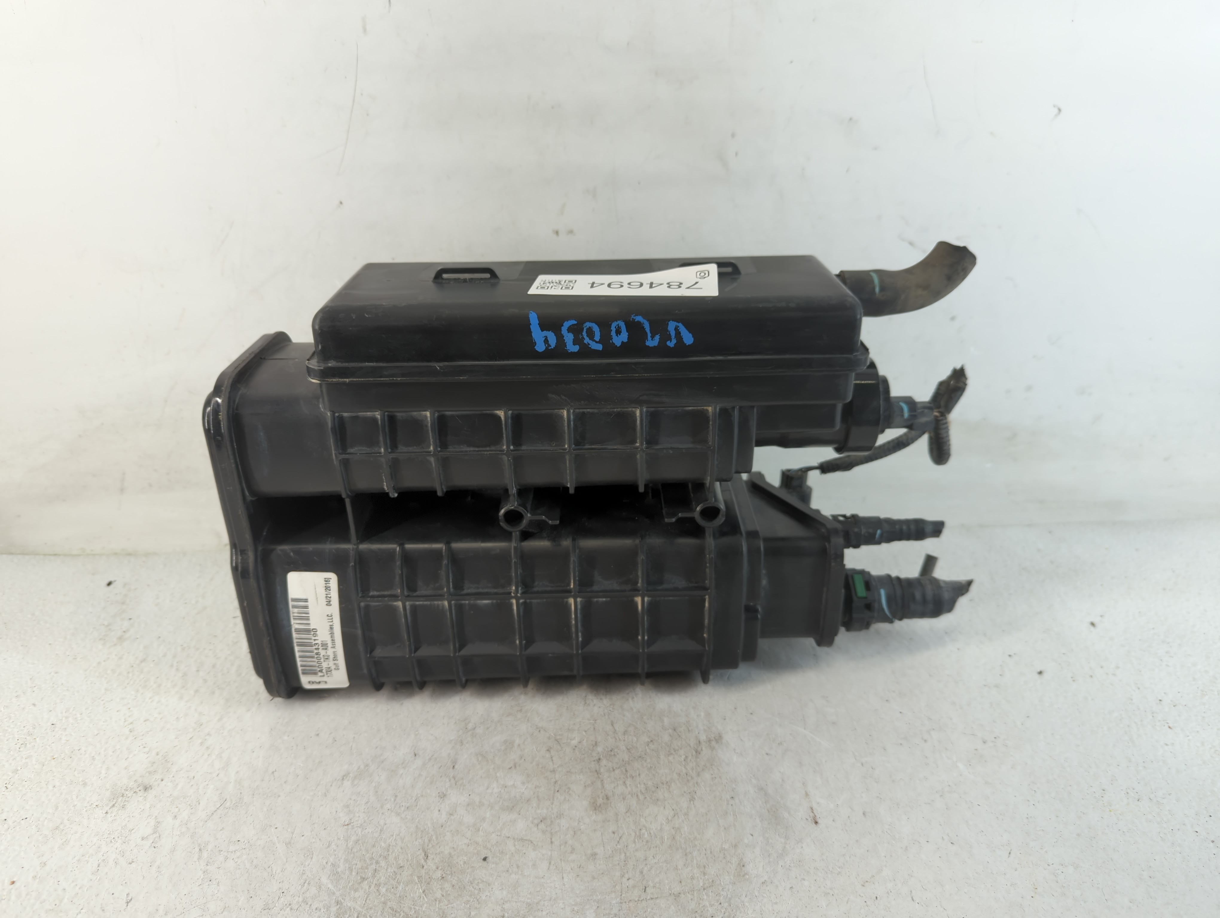 Picture of 2016 Honda Odyssey Fuel Vapor Charcoal Canister 784694