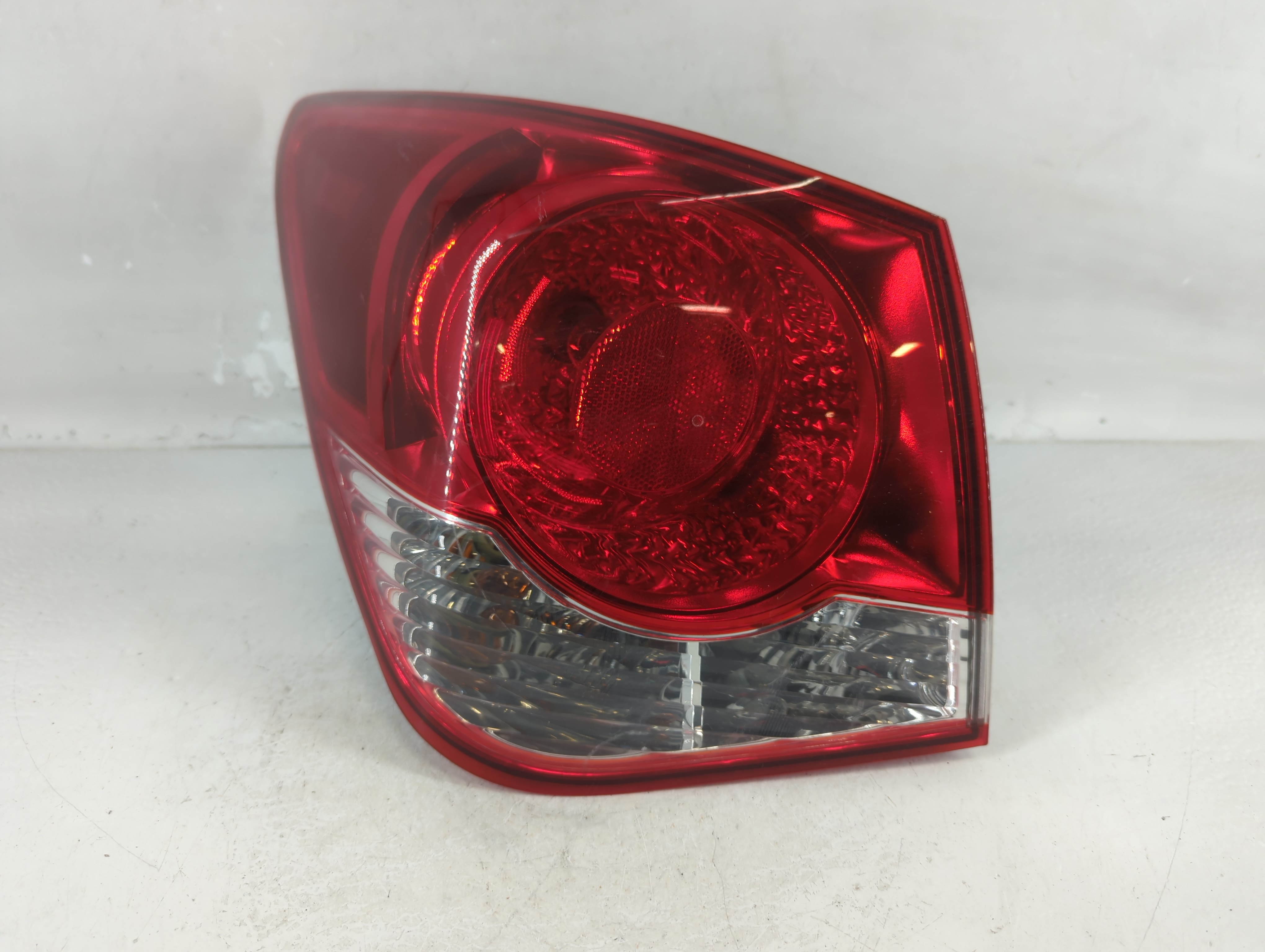 2011-2016 Chevrolet Cruze Driver Left Side Tail Light Taillight Oem 784780 - Oemusedautoparts1.com