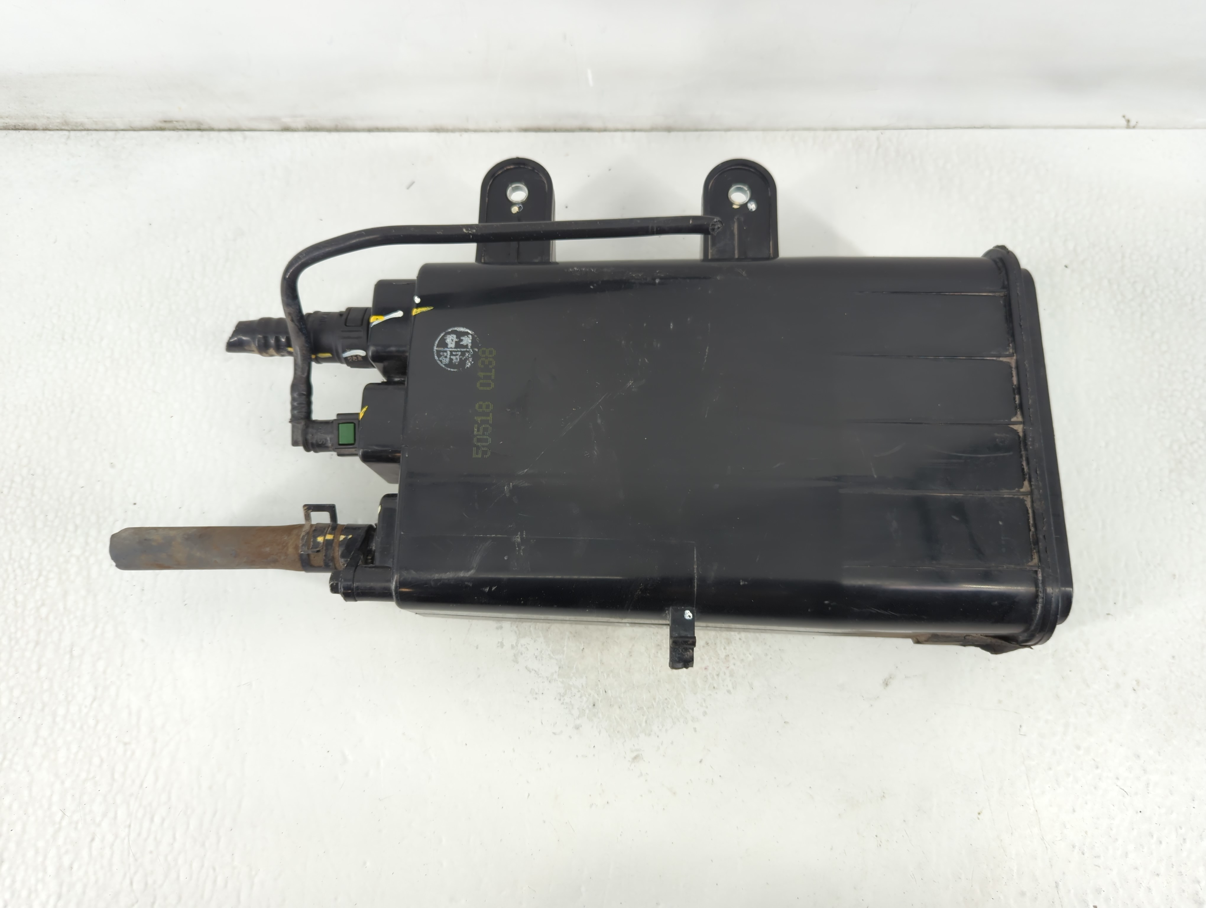 2016 Kia Sportage Fuel Vapor Charcoal Canister 784792 - Oemusedautoparts1.com