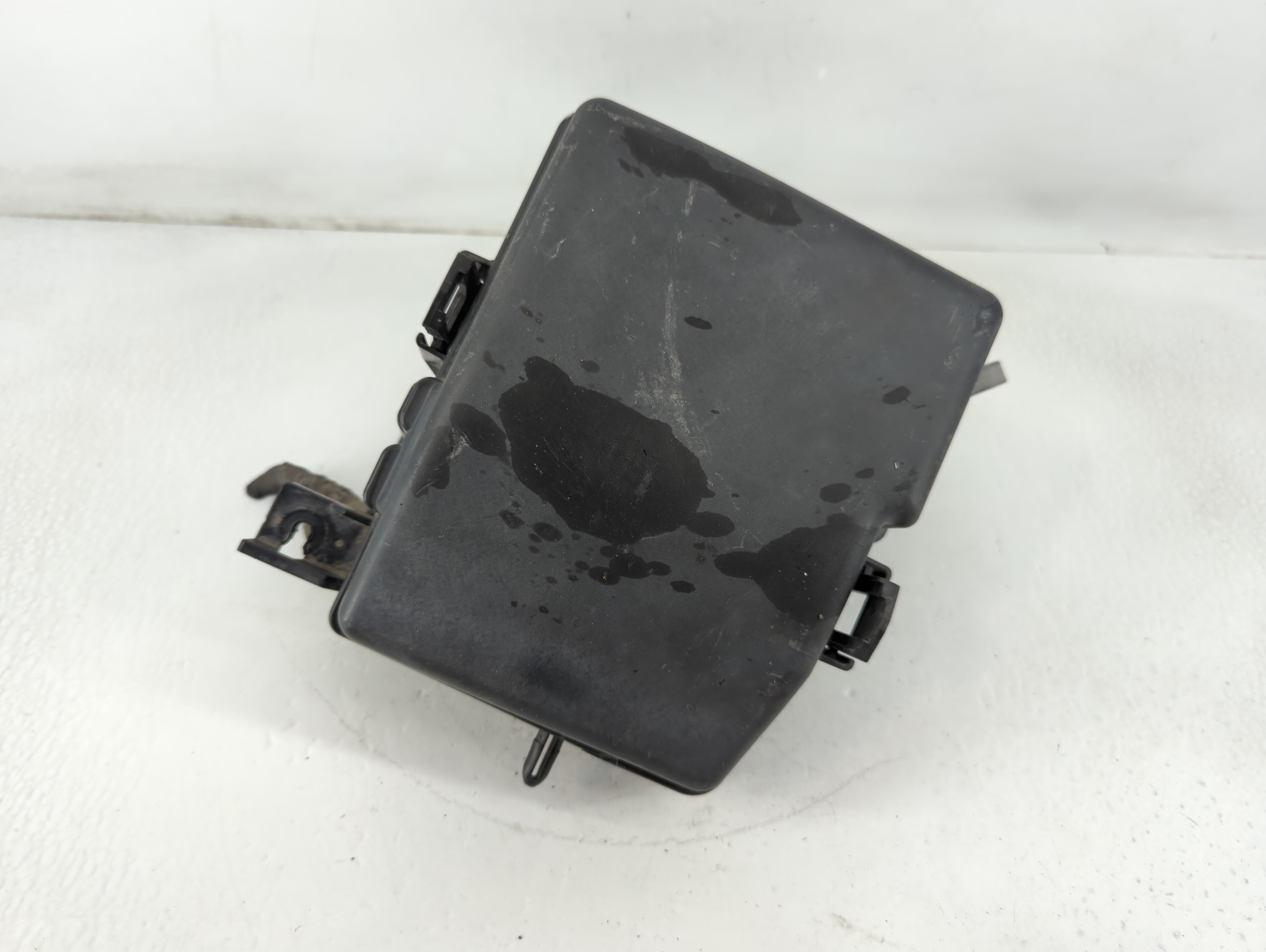 Picture of 2011-2014 Hyundai Sonata Fusebox Fuse Box Relay Module 91950-3s711 784846