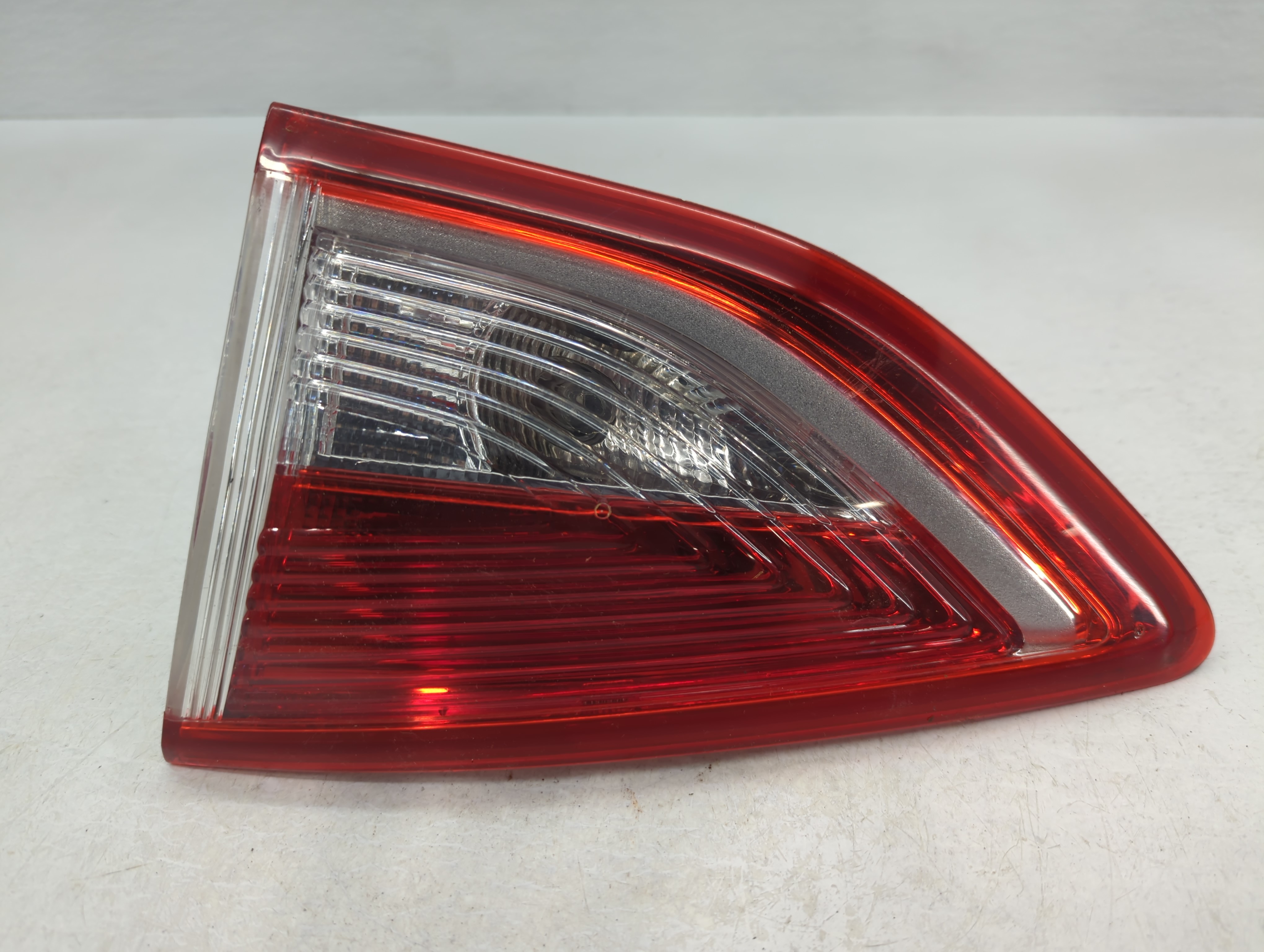 2013-2016 Ford Escape Passenger Right Side Tail Light Taillight Oem 784862 - Oemusedautoparts1.com