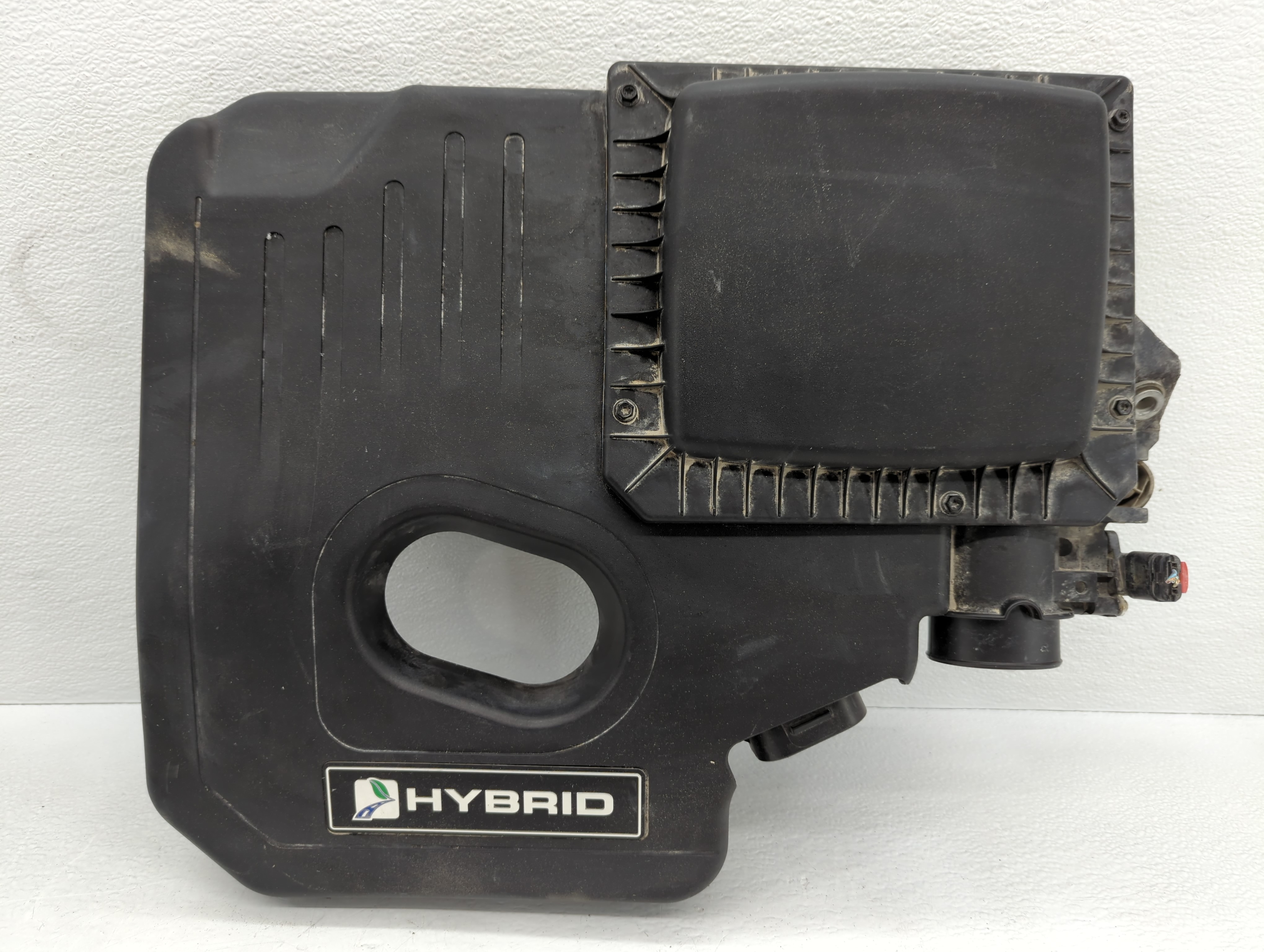 Picture of 2013 Ford Fusion Engine Cover 784931