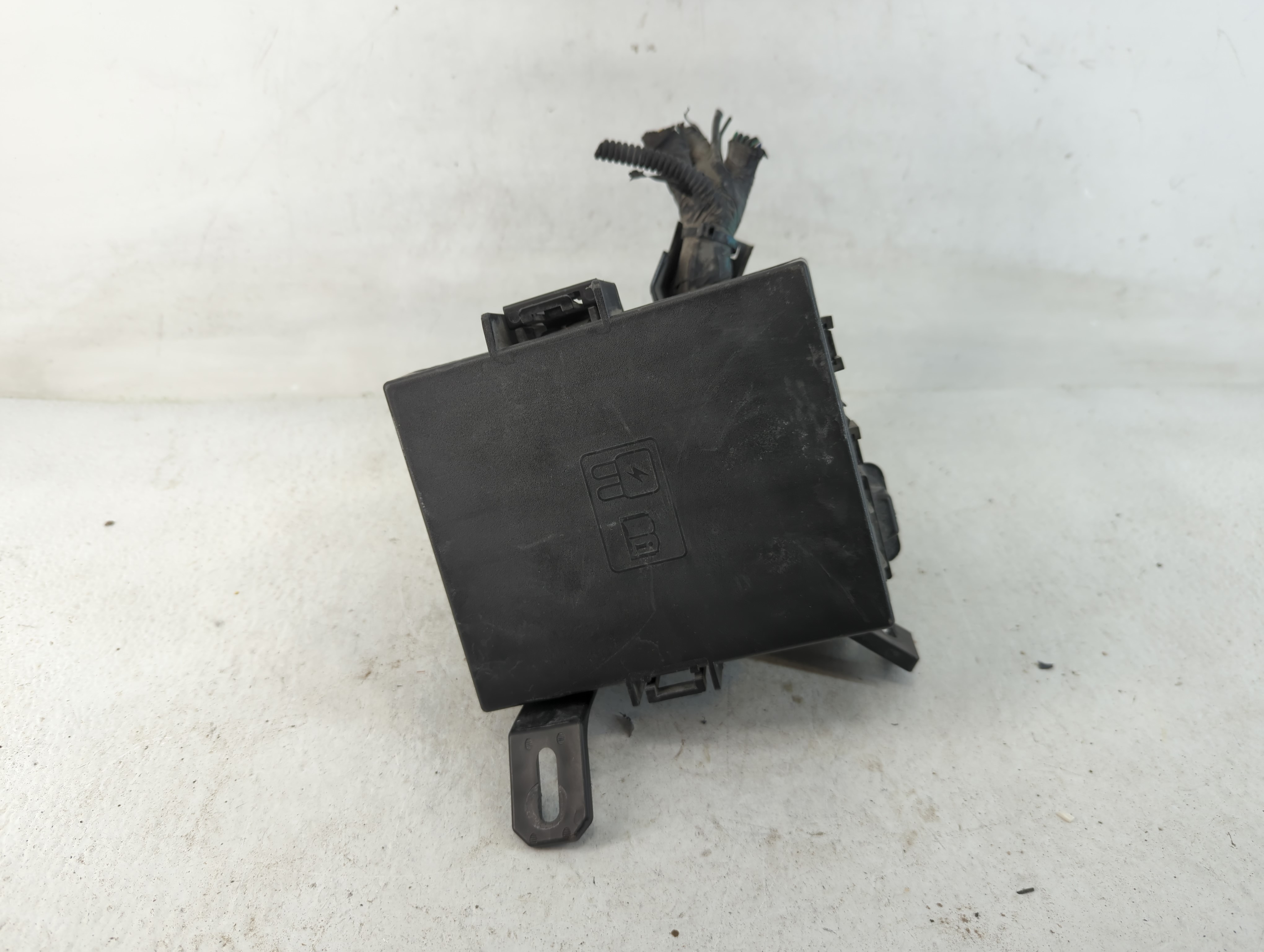 2014-2019 Ford Fiesta Fusebox Fuse Box Relay Module 6001389001 784979 - Oemusedautoparts1.com