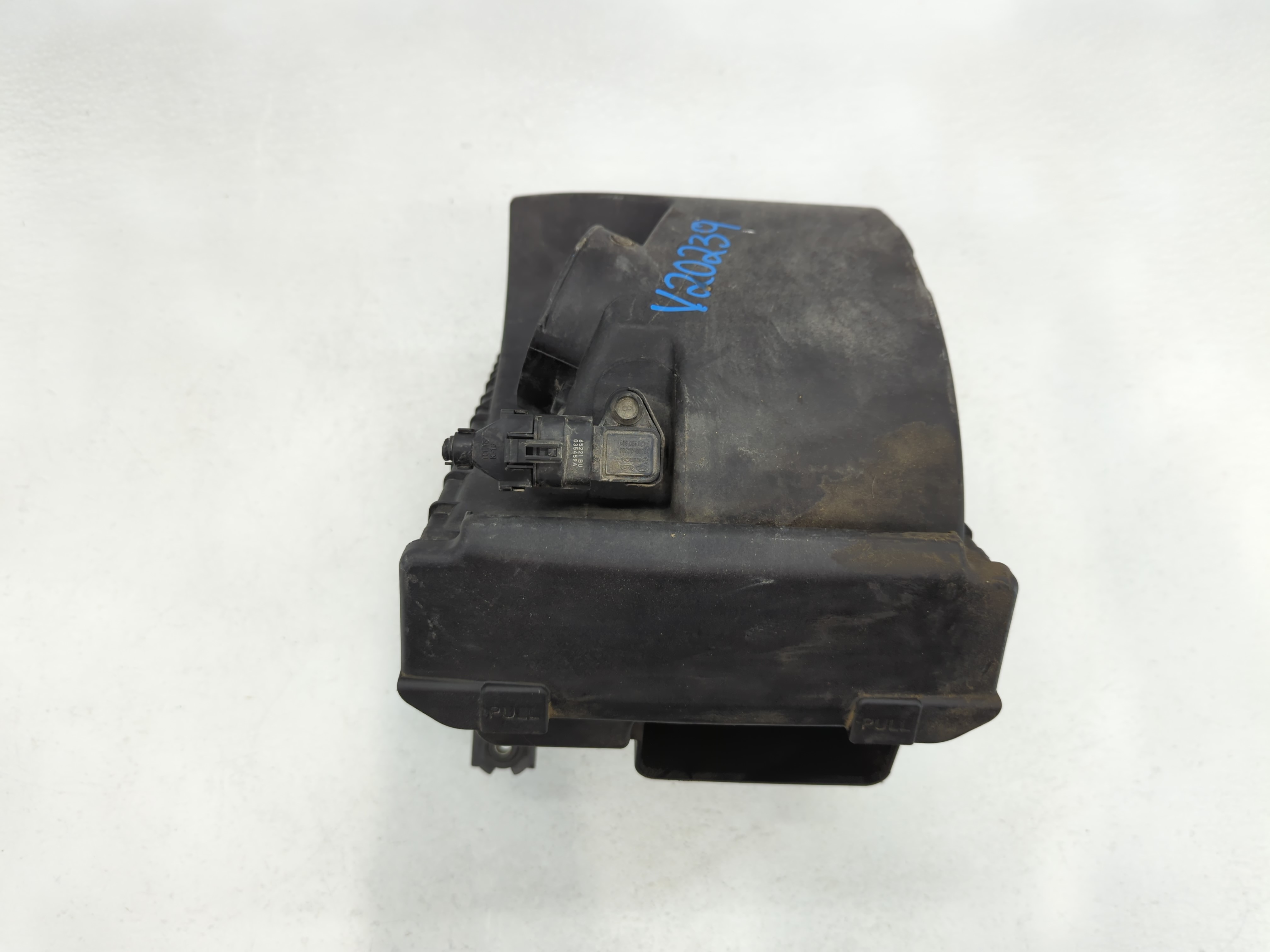 Picture of 2015-2018 Kia Sedona Air Cleaner Intake-duct Hose Tube 785063
