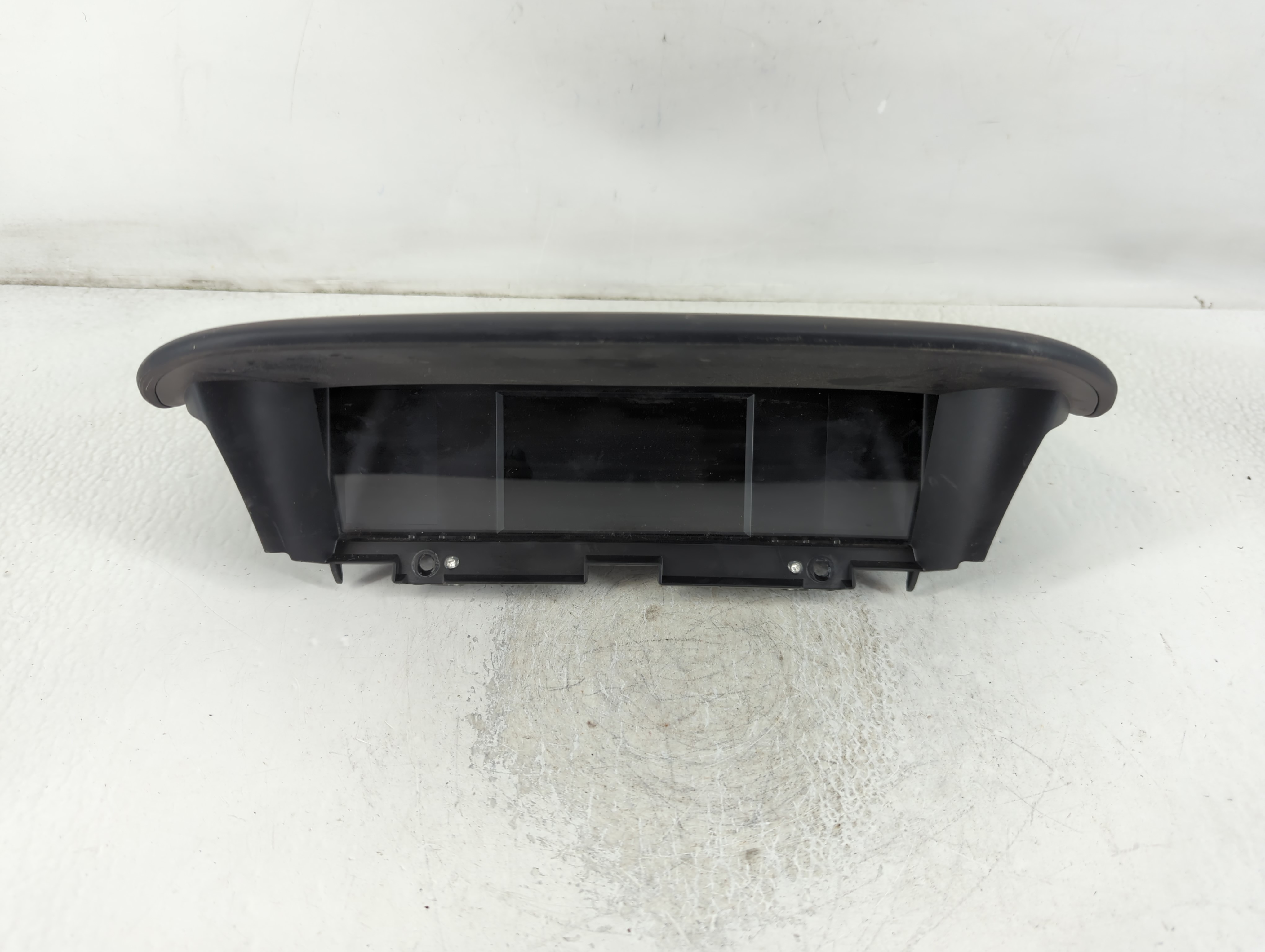 2015 Subaru Forester Information Display Screen 785114 - Oemusedautoparts1.com