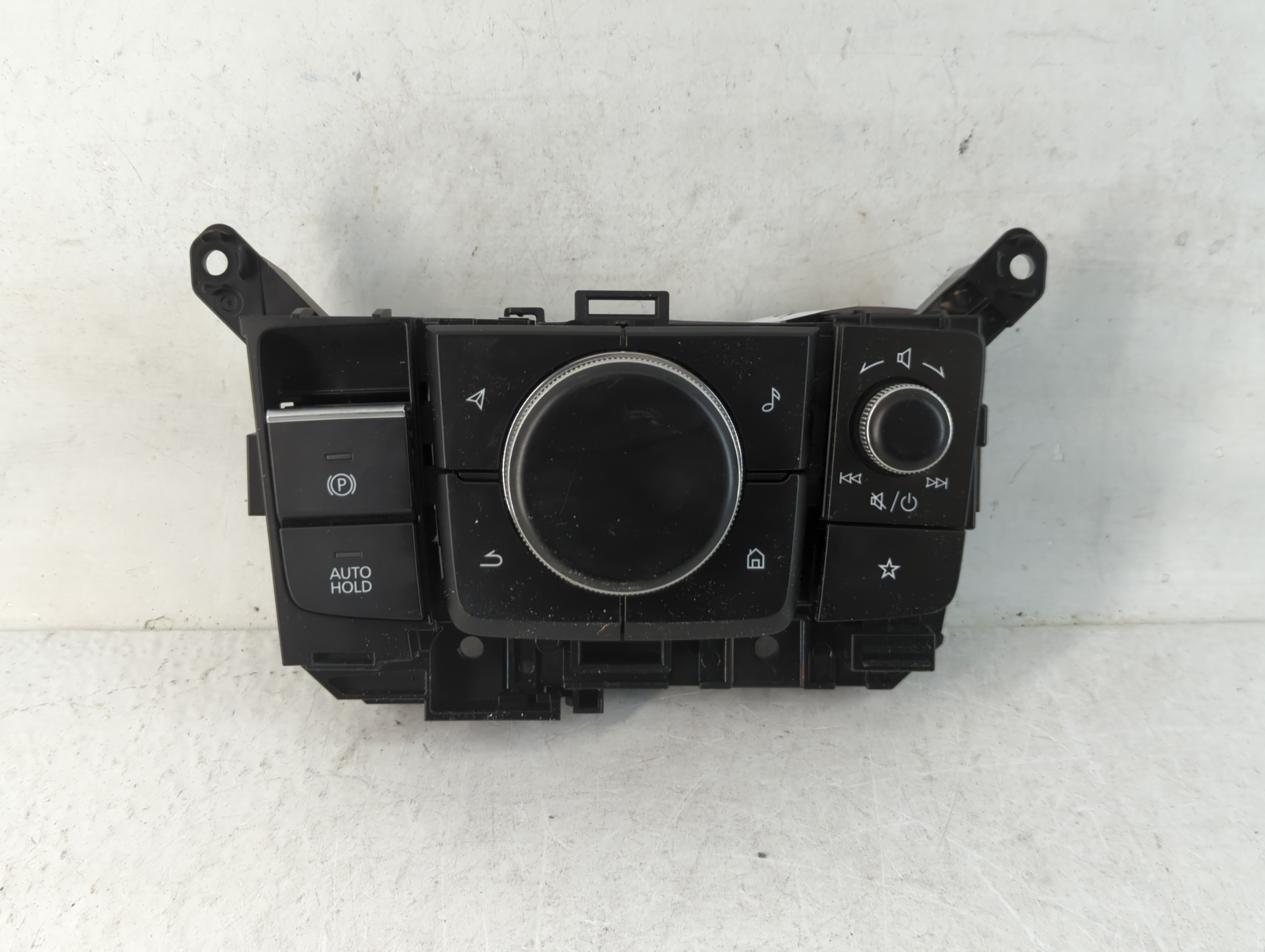Picture of 2019-2022 Mazda 3 Am Fm Cd Player Radio Receiver 785185