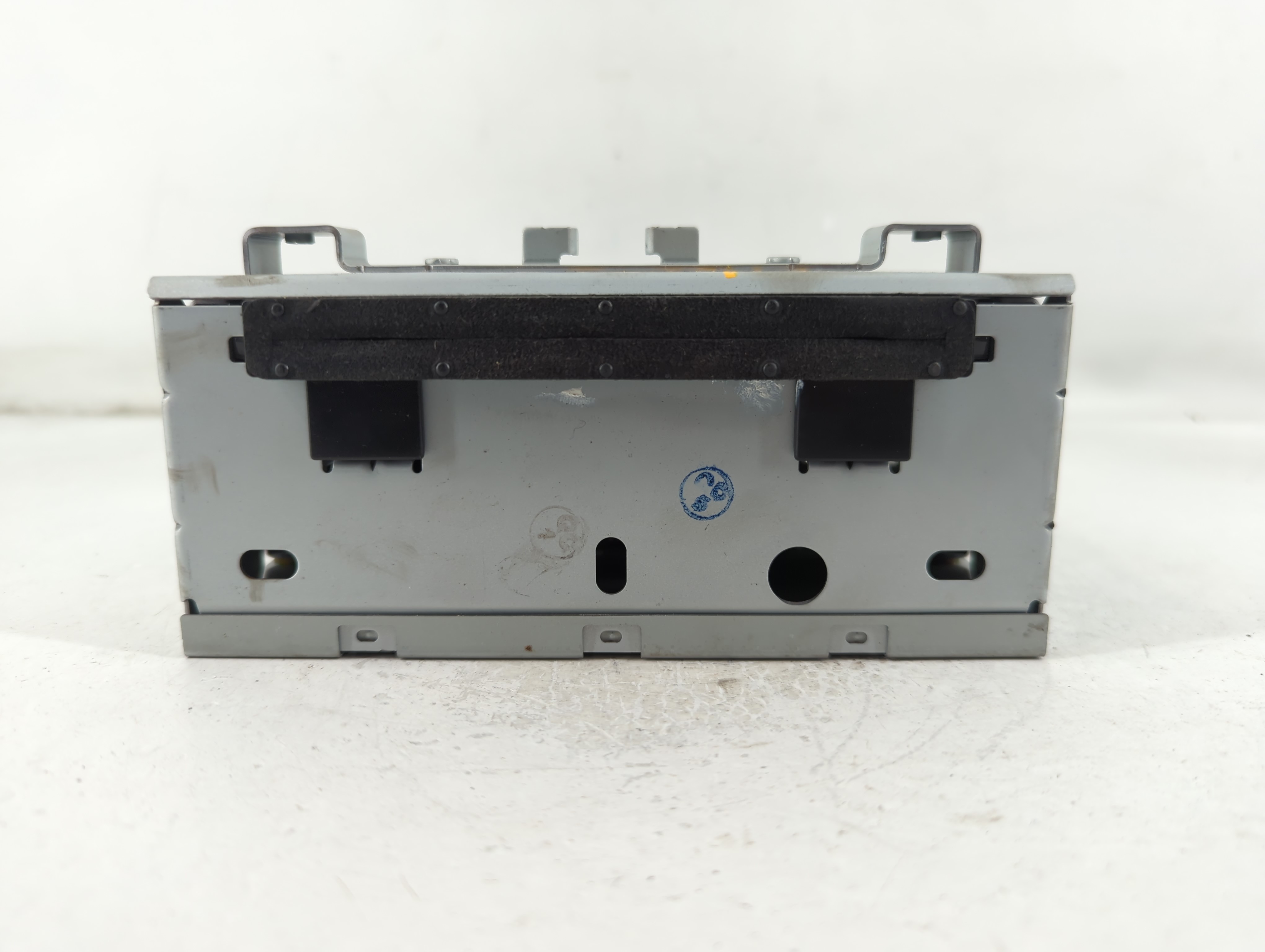 2016-2019 Ford Fiesta Am Fm Cd Player Radio Receiver 785189 - Oemusedautoparts1.com
